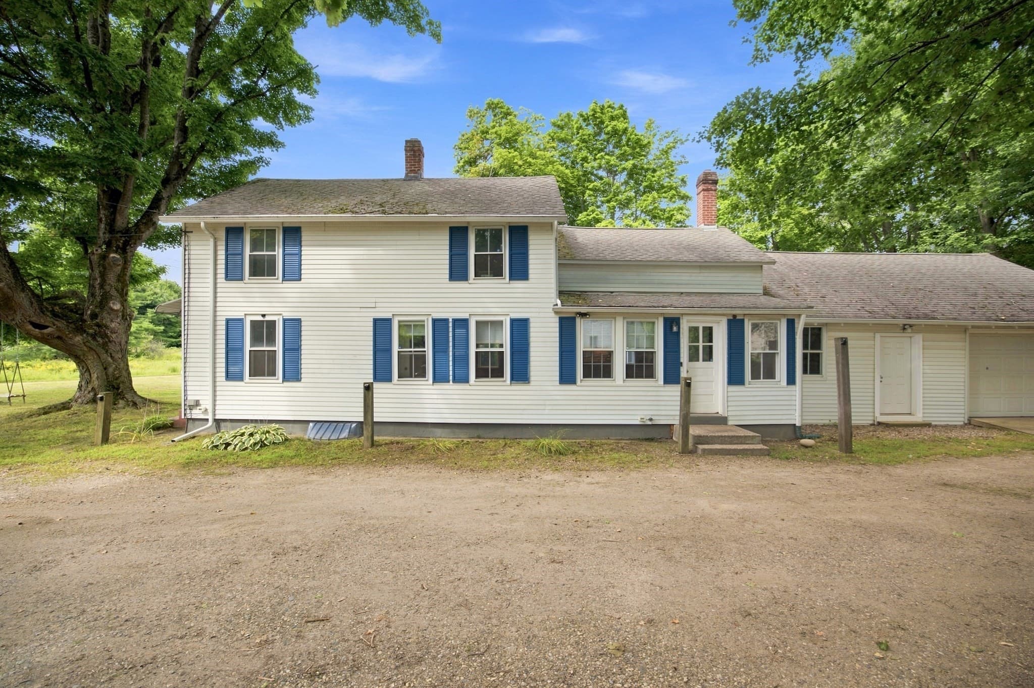 Single Family Residence at 114 Old Amherst Rd, Sunderland MA 01375, photo 3 of 42