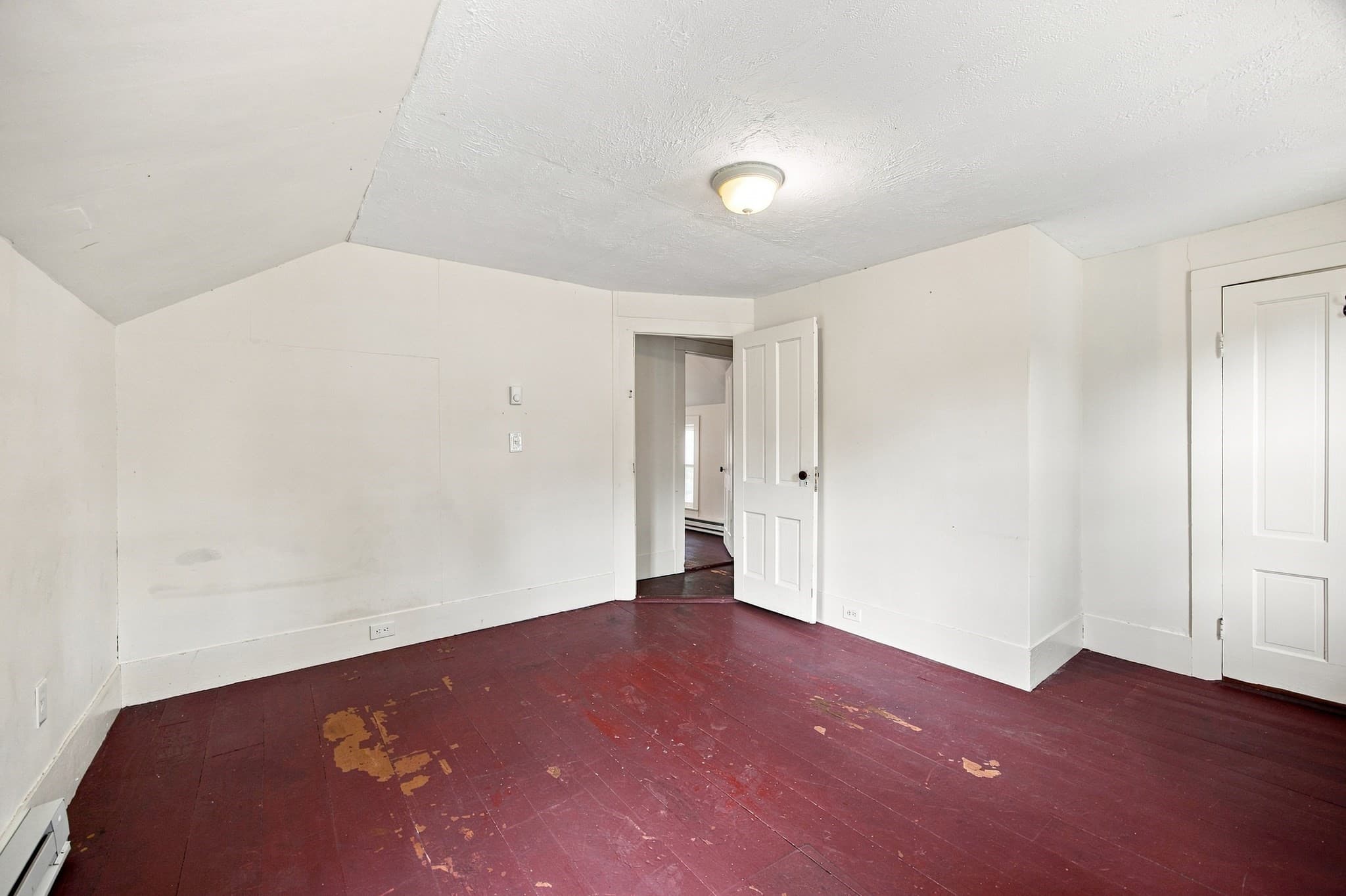 Single Family Residence at 114 Old Amherst Rd, Sunderland MA 01375, photo 19 of 42