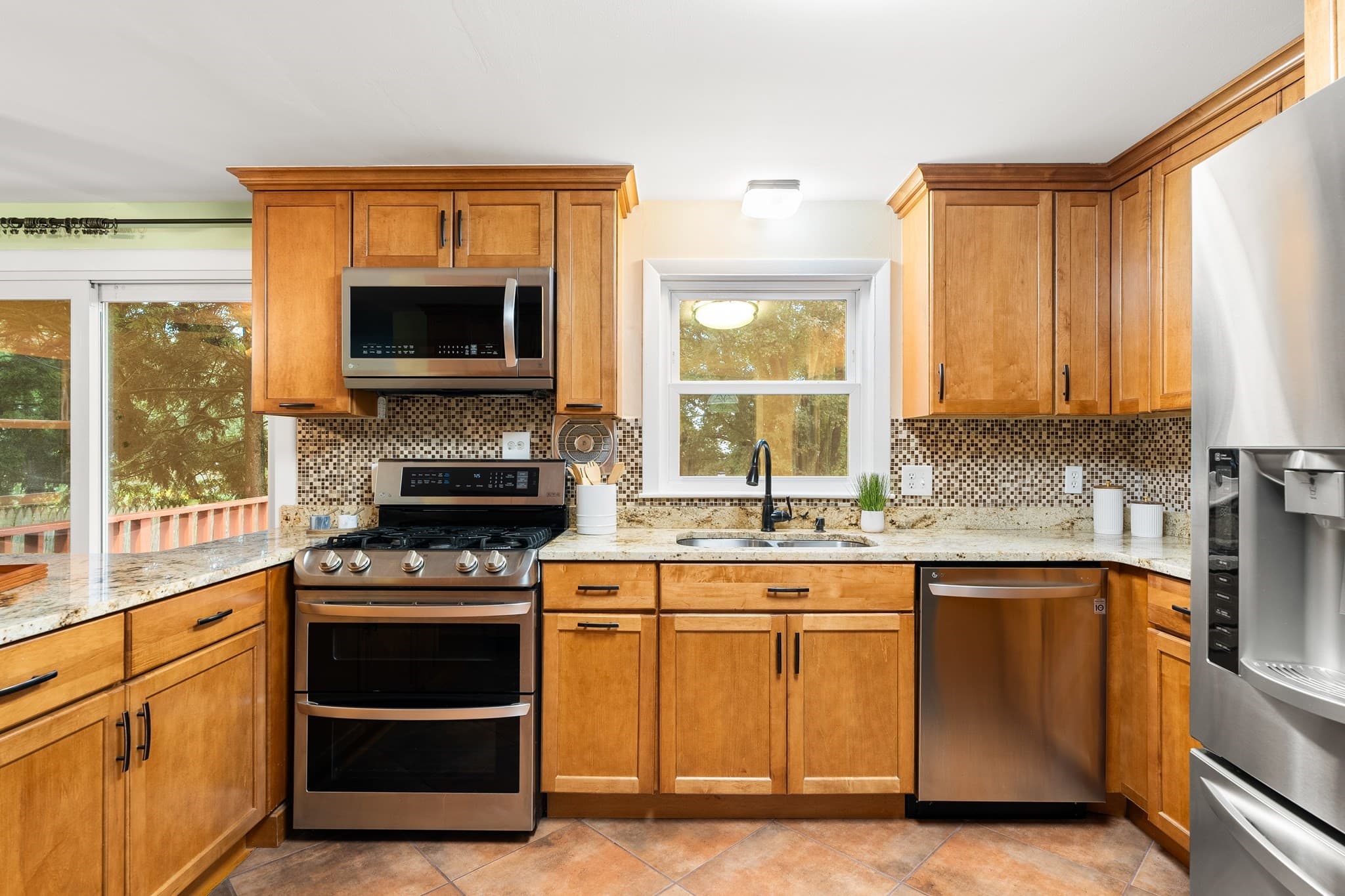 Single Family Residence at 28 Prospect Ave, Arlington MA 02476, Arlington, photo 10 of 40