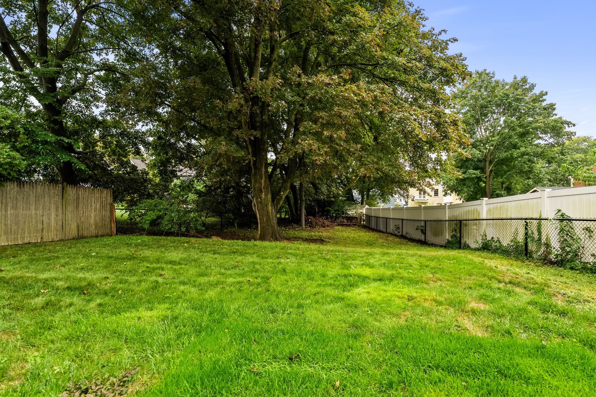 Single Family Residence at 28 Prospect Ave, Arlington MA 02476, Arlington, photo 37 of 40