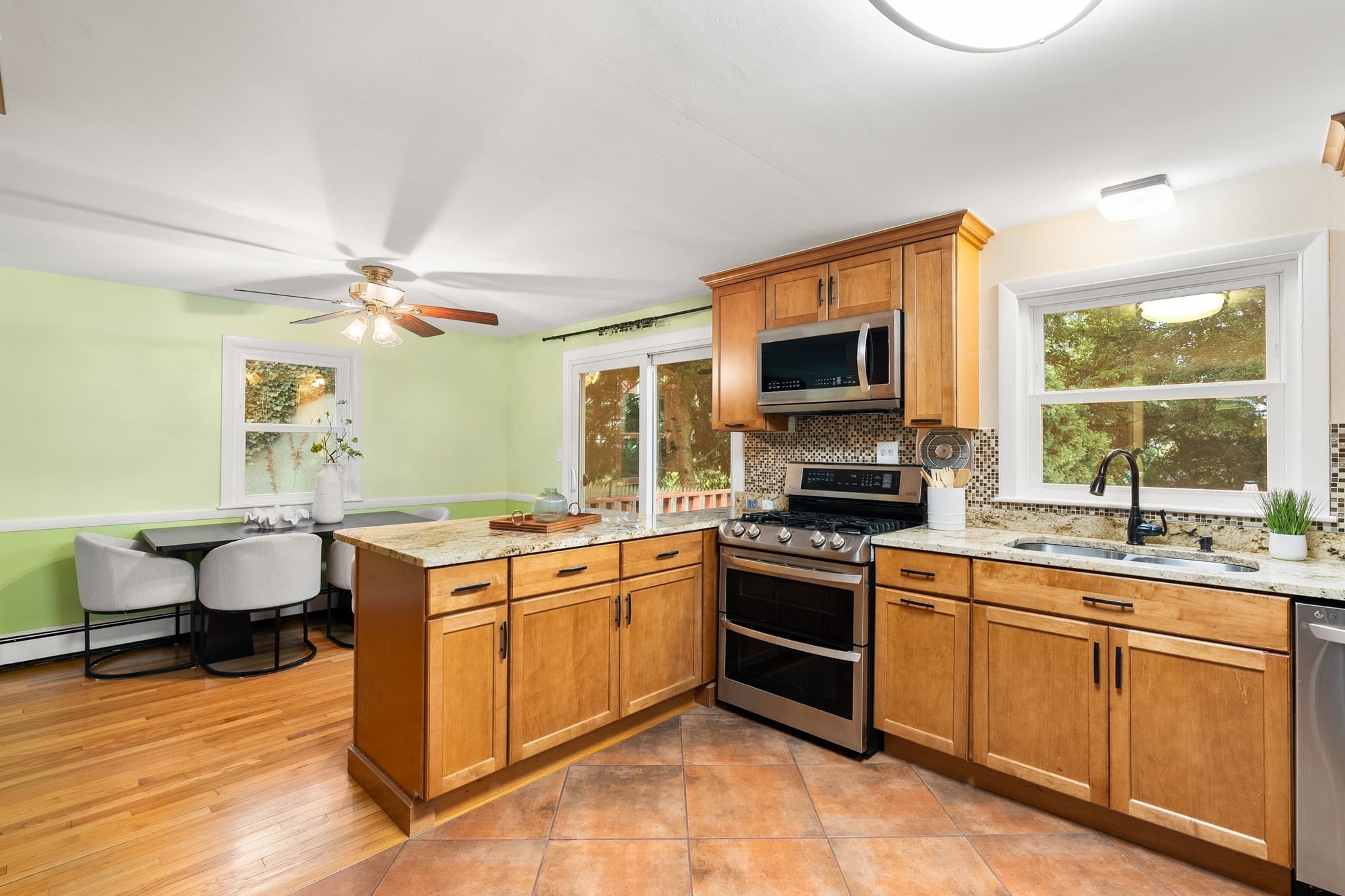Single Family Residence at 28 Prospect Ave, Arlington MA 02476, Arlington, photo 8 of 40