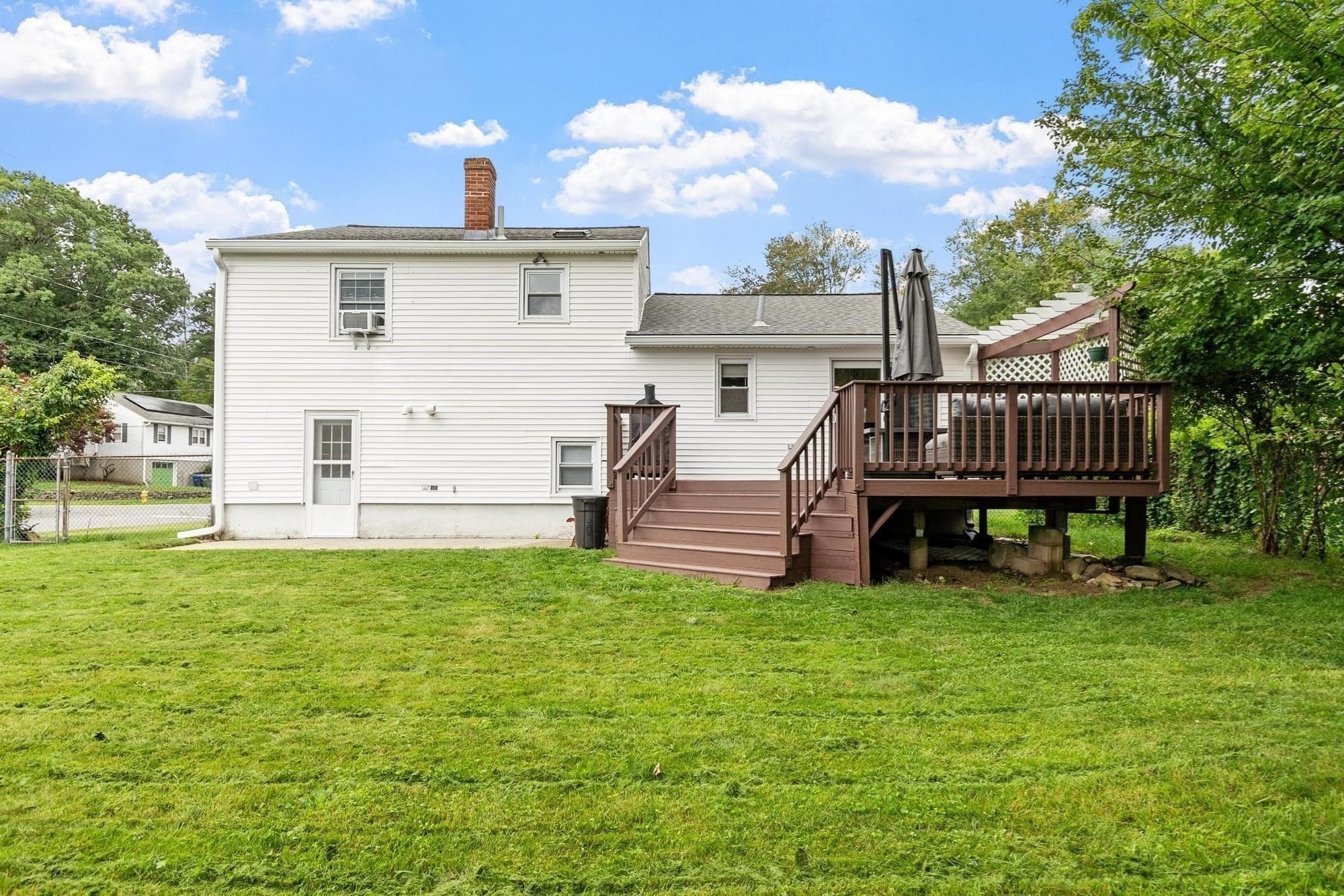 Single Family Residence at 119 Smith St, Leominster MA 01453, Leominster, photo 41 of 42