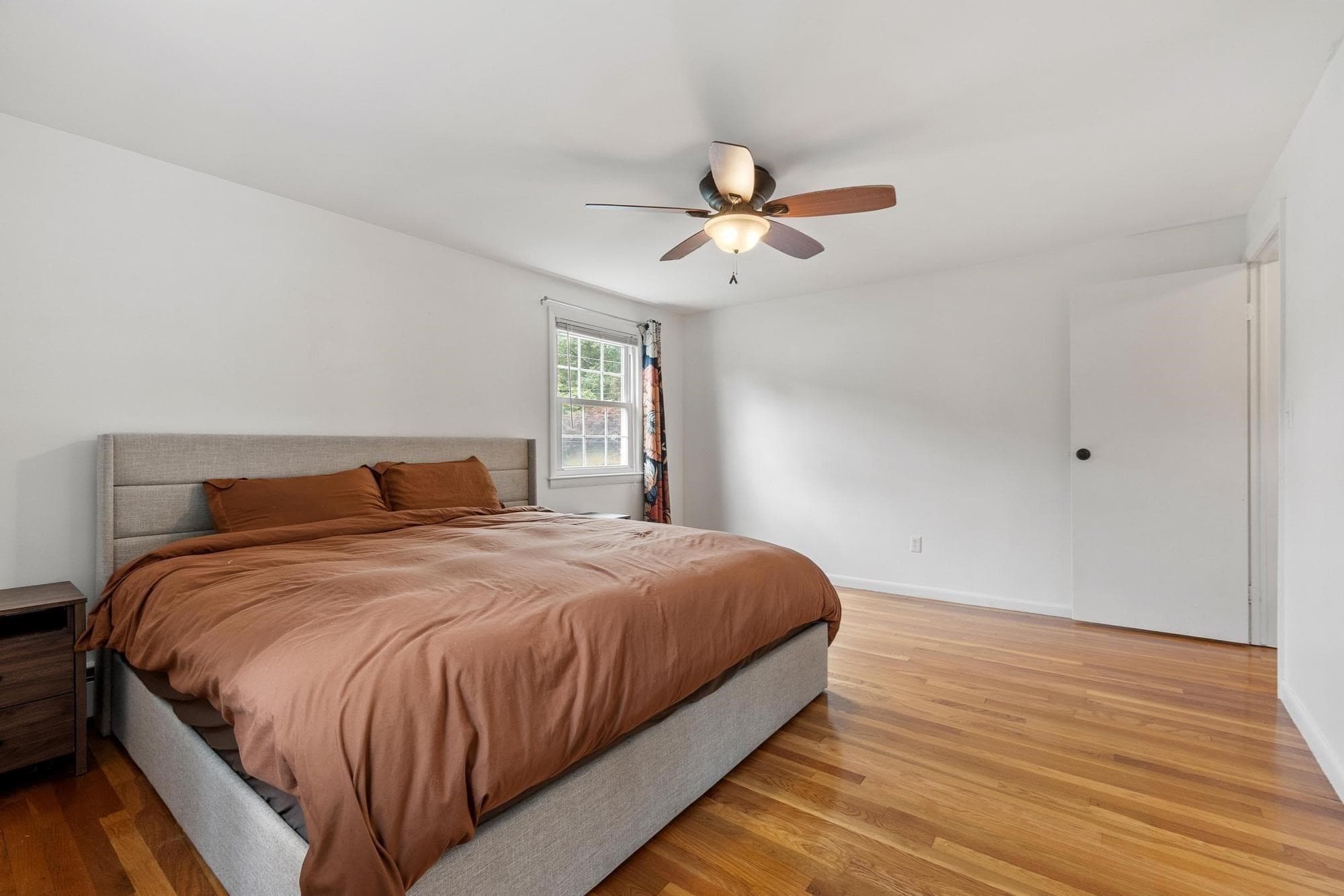 Single Family Residence at 119 Smith St, Leominster MA 01453, Leominster, photo 29 of 42