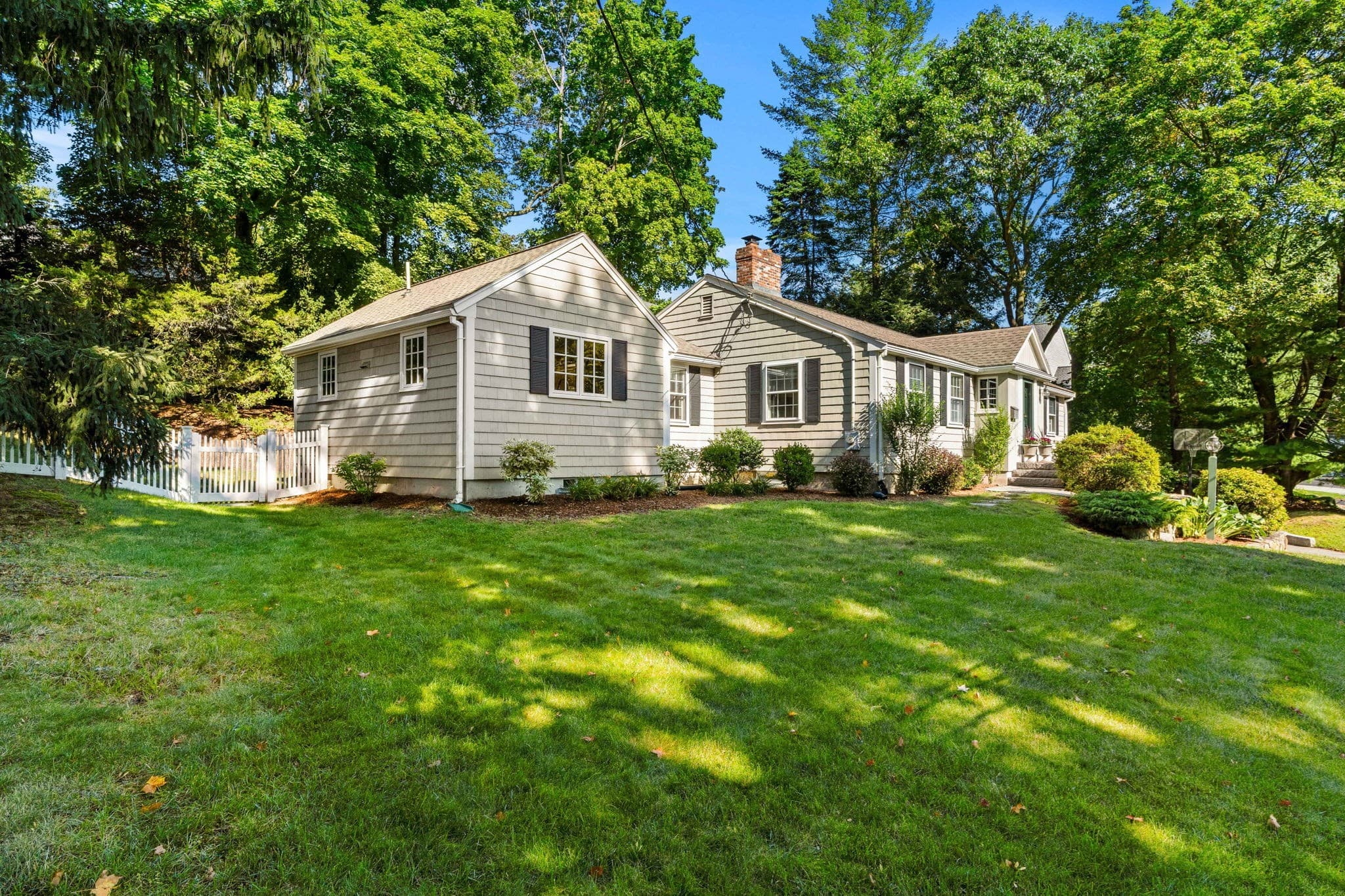 Single Family Residence at 5 Willowdale Rd, Winchester MA 01890, Winchester, photo 41 of 42