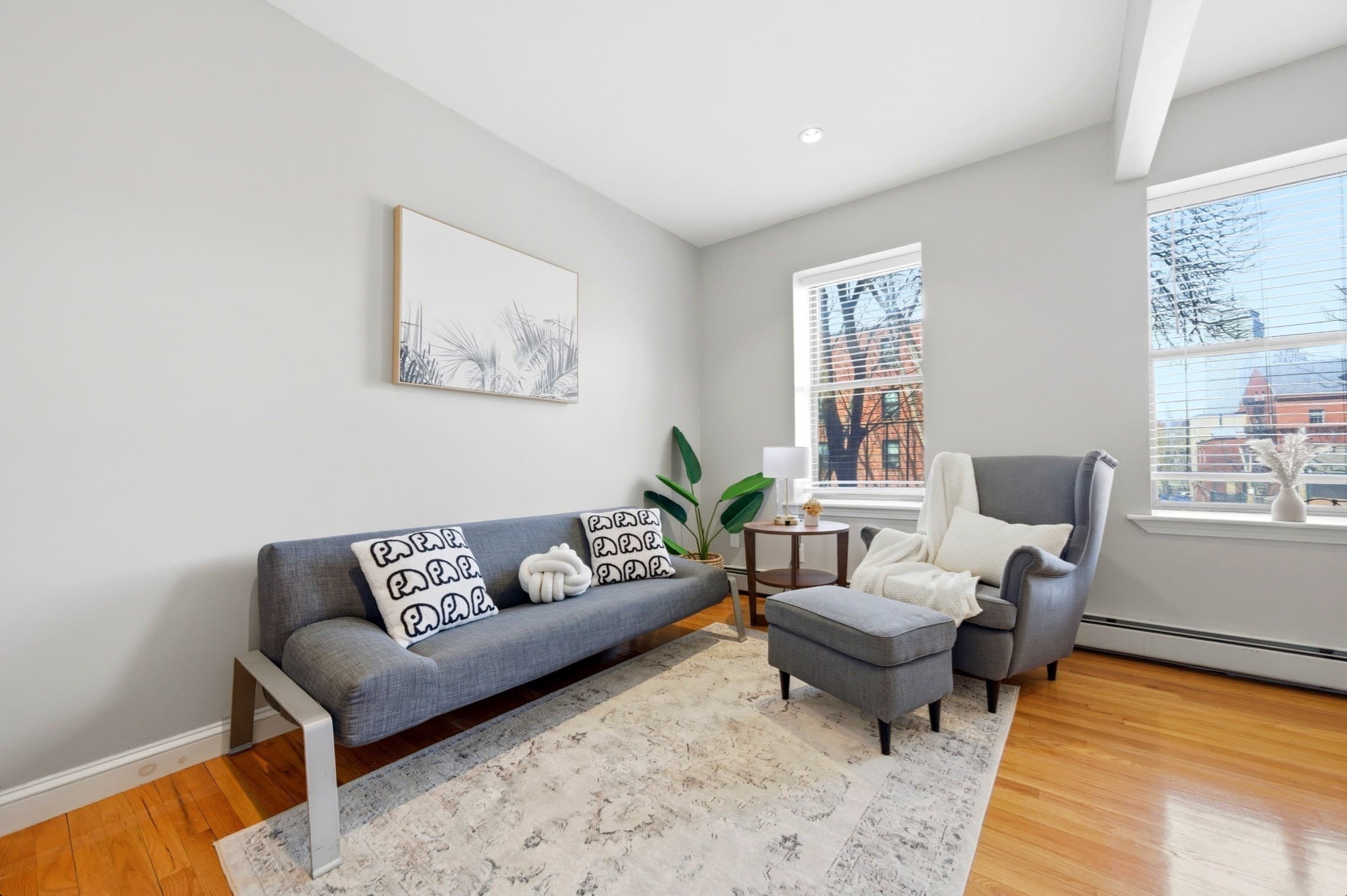 Condominium at 469 Shawmut Ave # 1, Boston MA 02118, photo 4 of 17