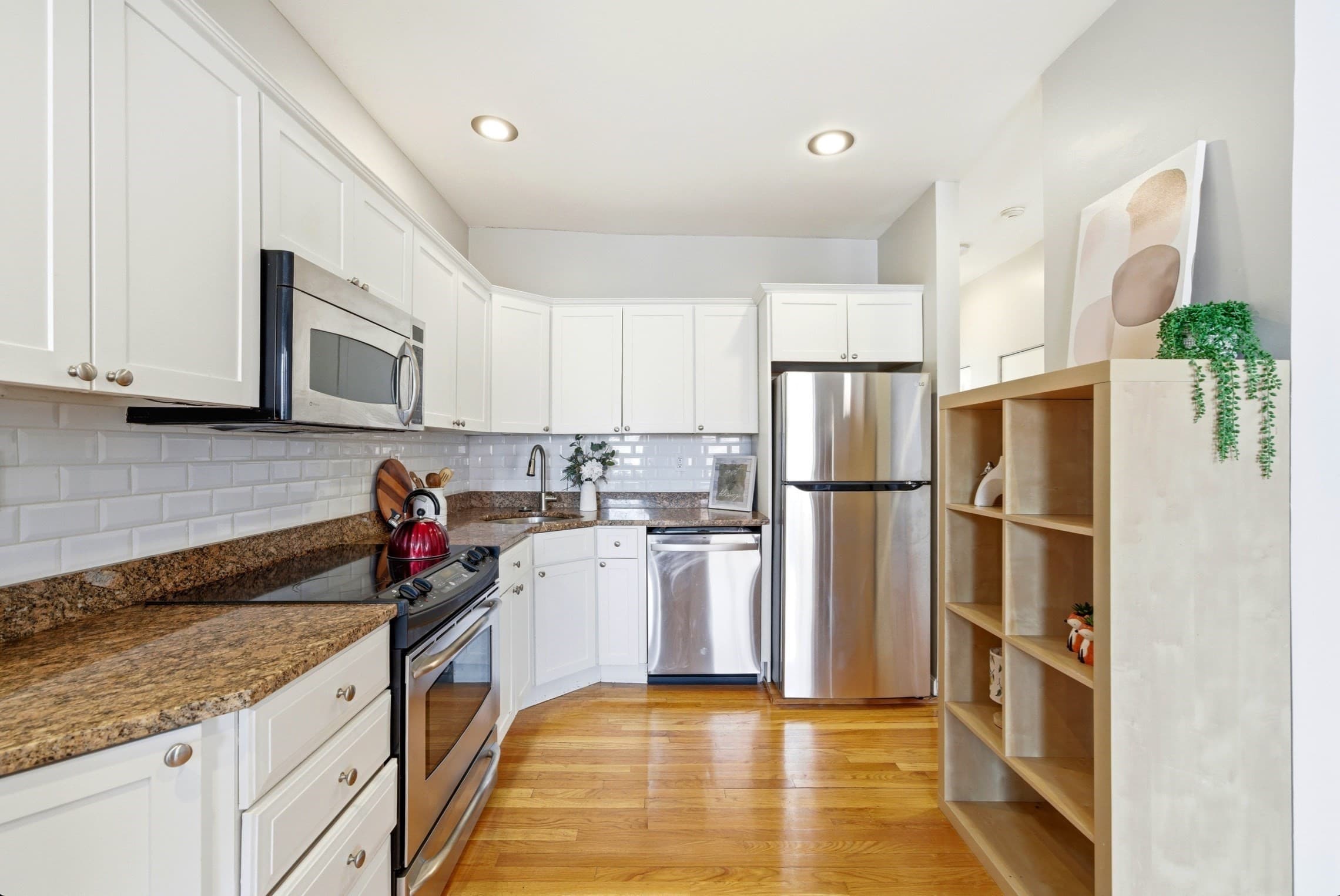 Condominium at 469 Shawmut Ave # 1, Boston MA 02118, photo 8 of 17