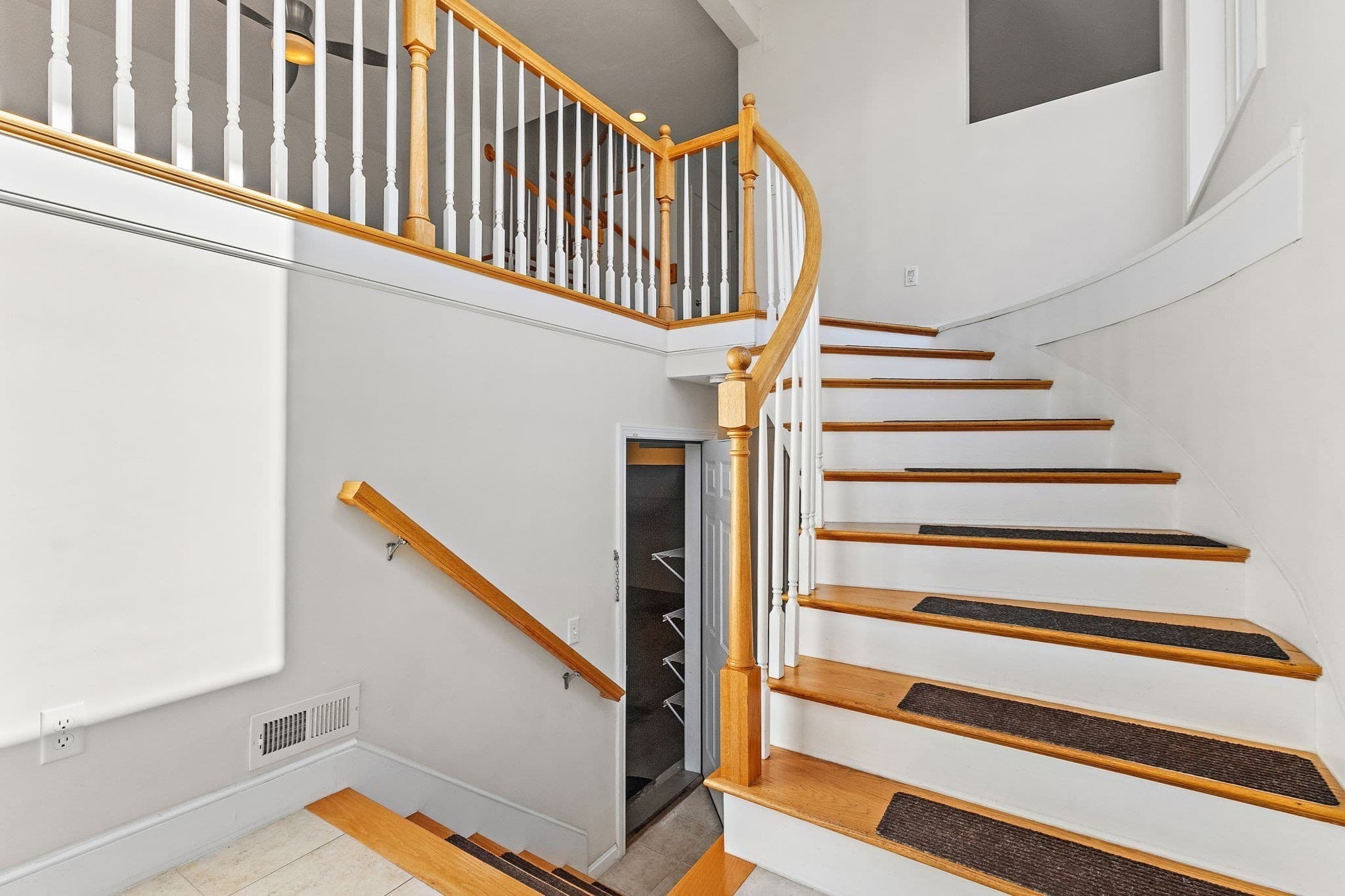 Condominium at 261 American Blvd # 261, Ashland MA 01721, photo 4 of 22