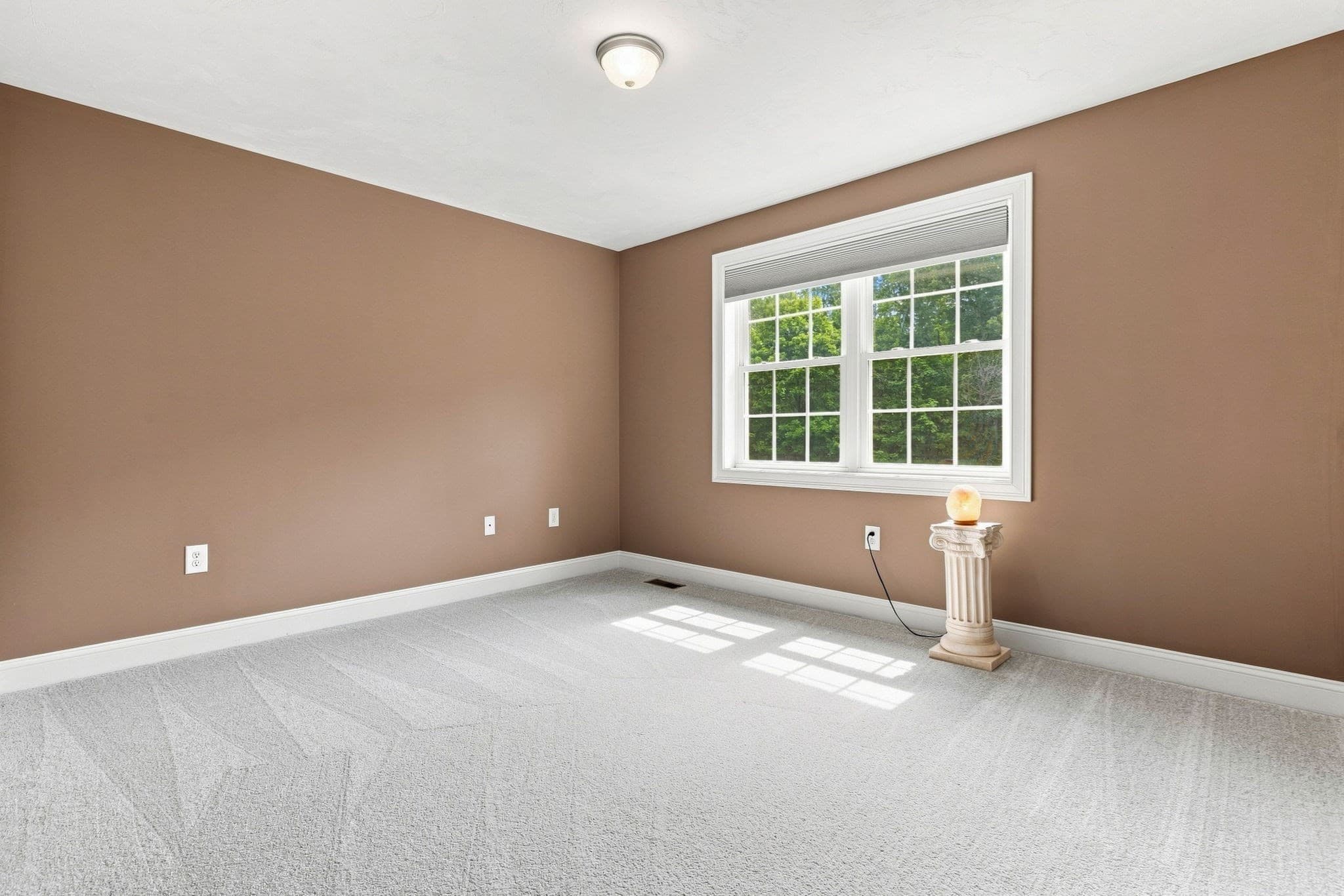Single Family Residence at 2 Zackney Drive, Billerica MA 01821, Billerica, photo 20 of 42