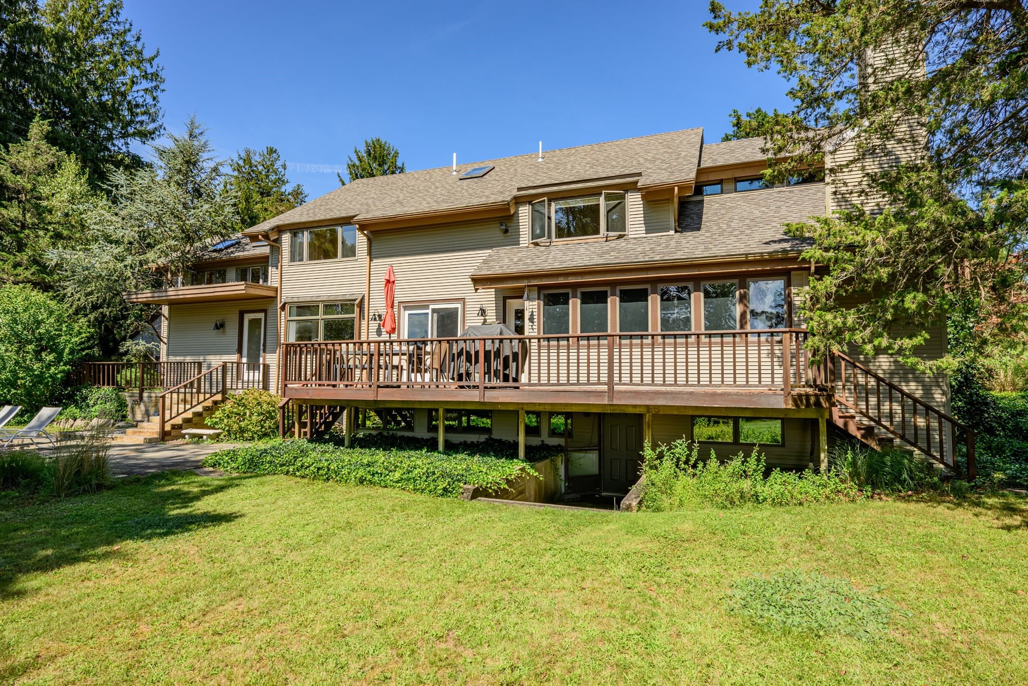 Single Family Residence at 32 Reid, Barnstable MA 02648, Barnstable, photo 5 of 41