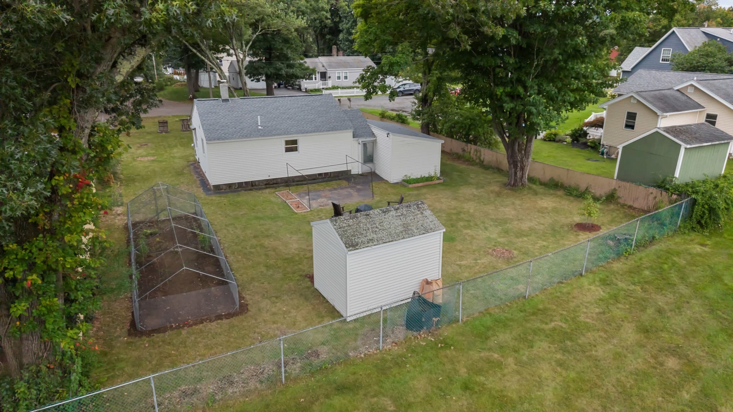 Single Family Residence at 20 Overlook Ave, Shrewsbury MA 01545, Shrewsbury, photo 27 of 36
