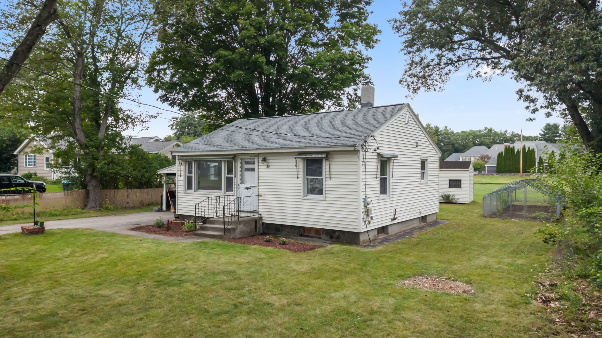 Single Family Residence at 20 Overlook Ave, Shrewsbury MA 01545, Shrewsbury, photo 6 of 36