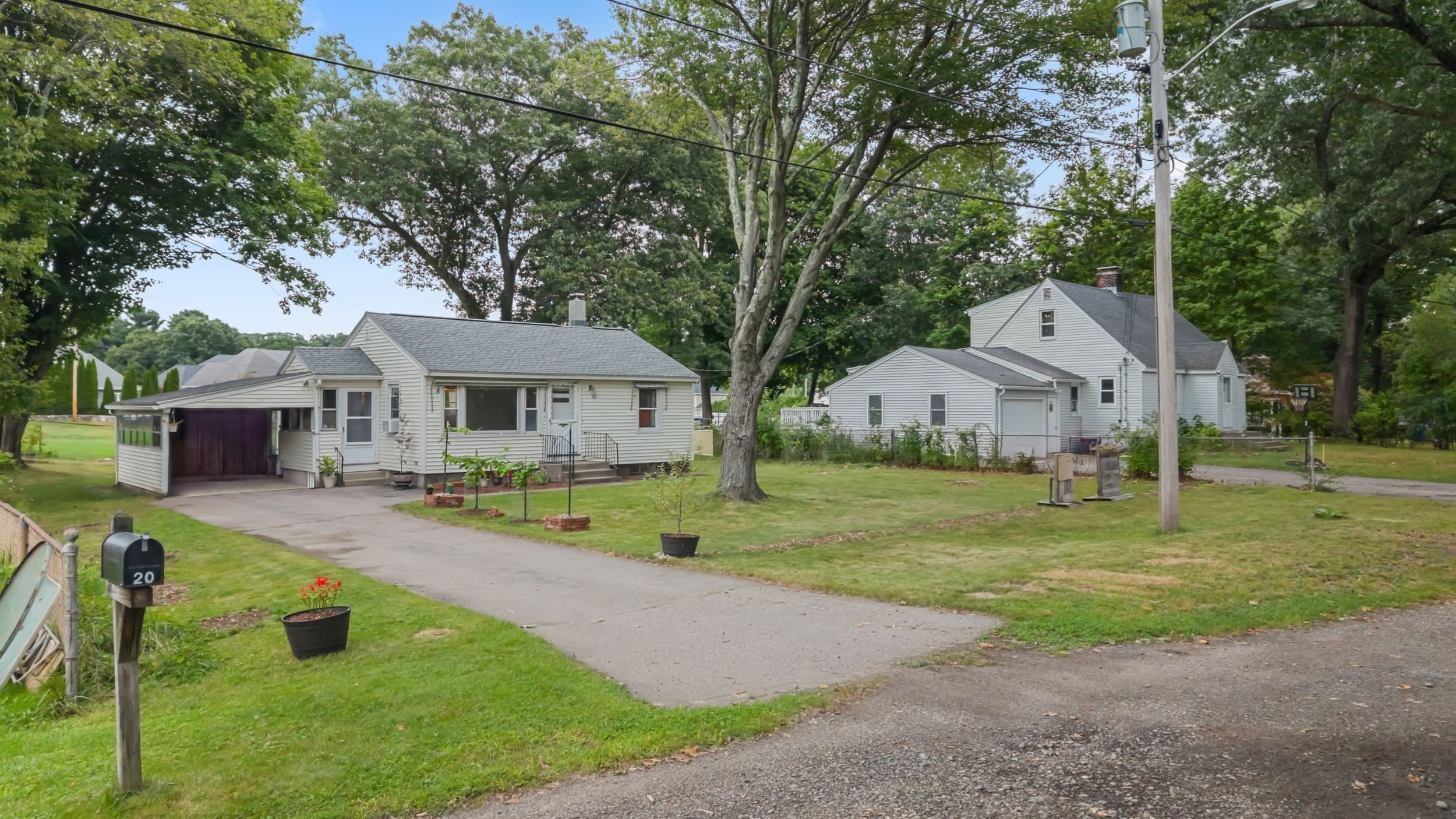 Single Family Residence at 20 Overlook Ave, Shrewsbury MA 01545, Shrewsbury, photo 5 of 36