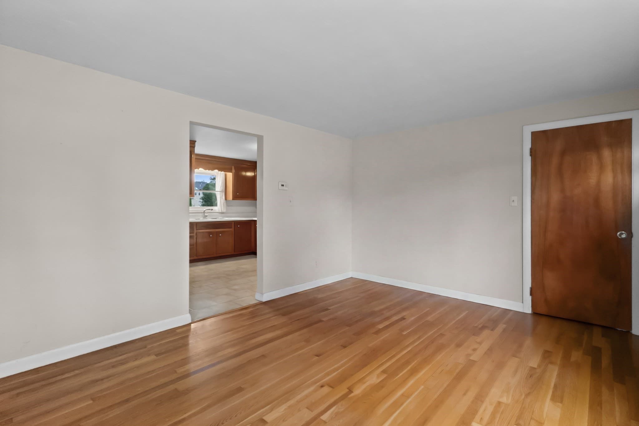 Single Family Residence at 20 Overlook Ave, Shrewsbury MA 01545, Shrewsbury, photo 11 of 36