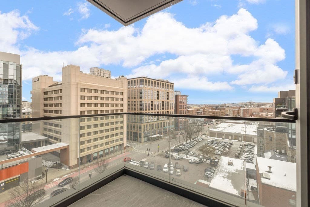 Condominium at 100 Shawmut Ave # 807, Boston MA 02118, photo 11 of 35