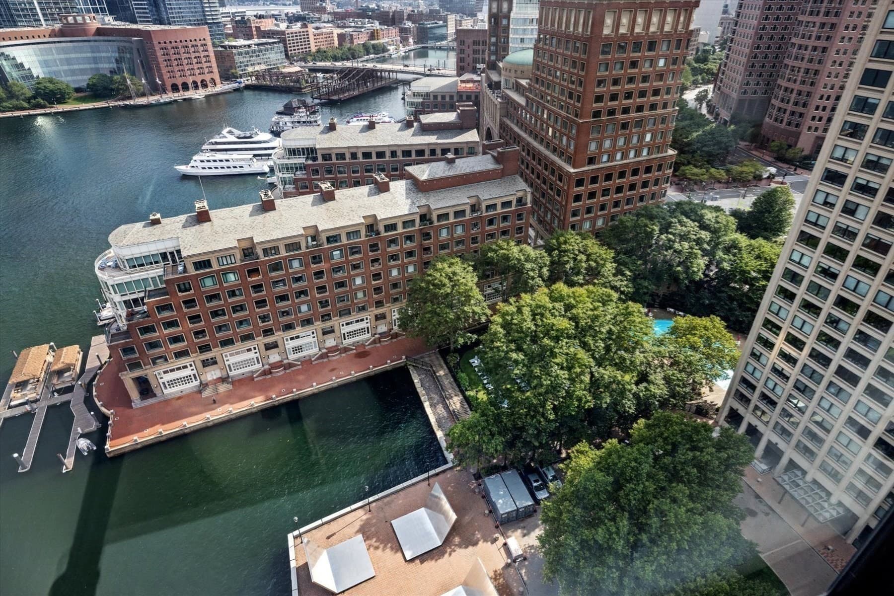 Condominium at 85 E India Row # 23D, Boston MA 02110, photo 20 of 28