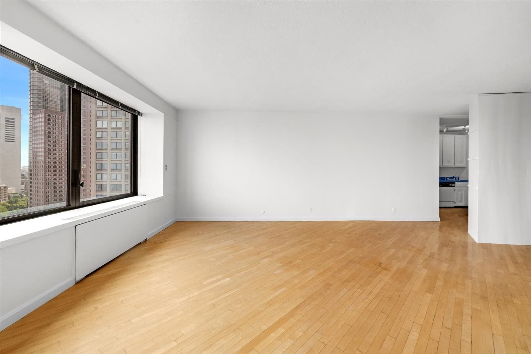 Condominium at 85 E India Row # 23D, Boston MA 02110, photo 9 of 28