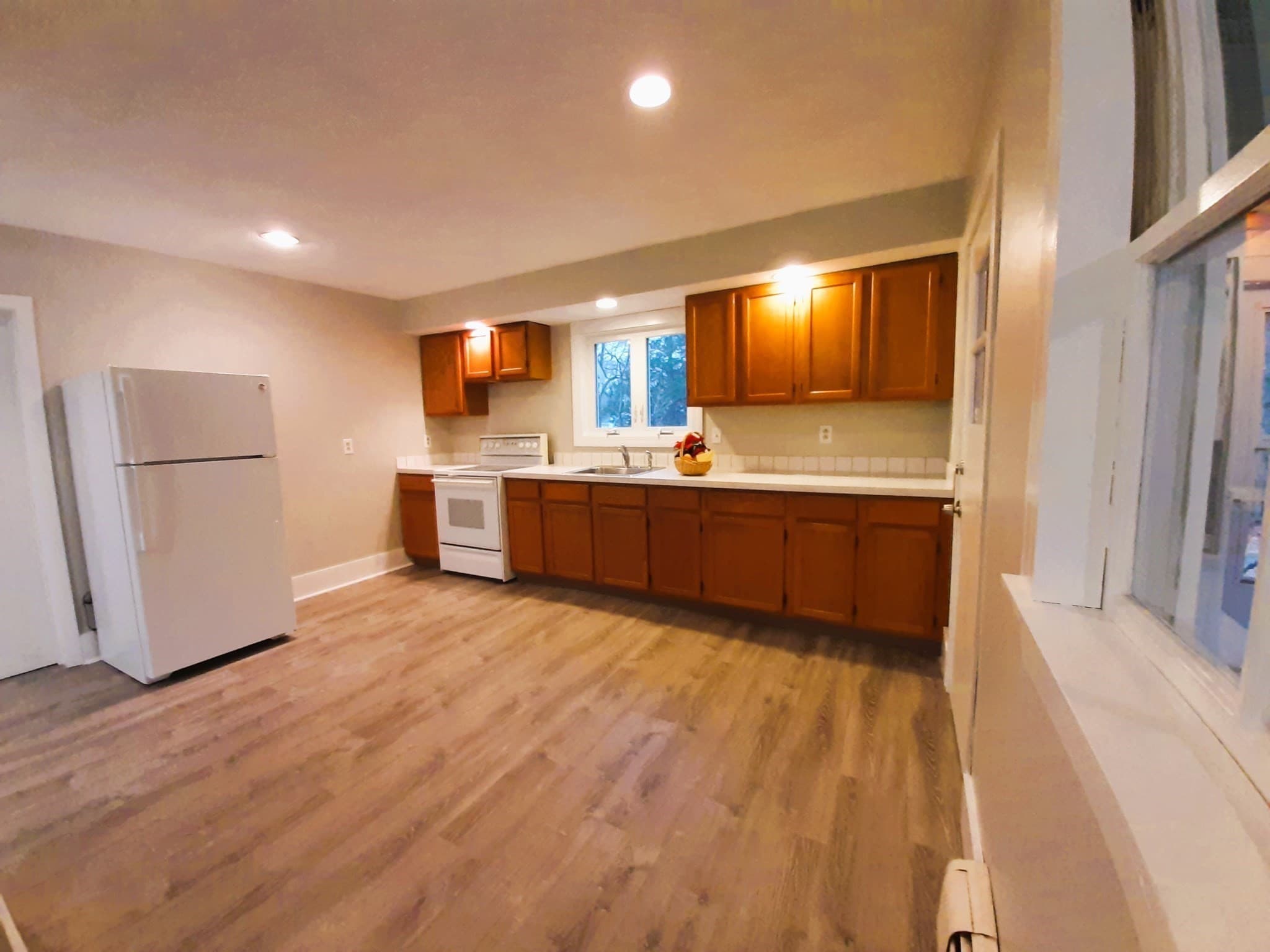 Multi Family at 126 West St, Stoughton MA 02072, photo 9 of 16