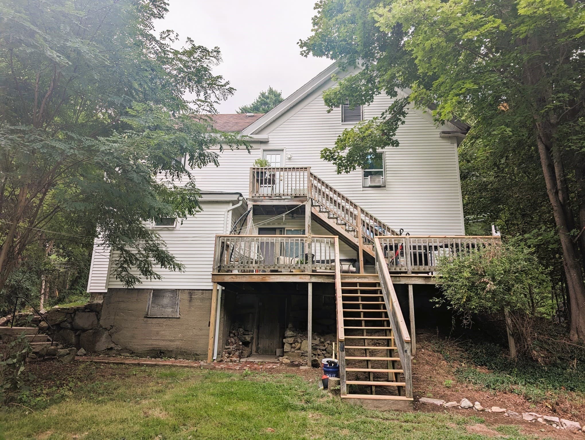 Multi Family at 126 West St, Stoughton MA 02072, photo 4 of 16