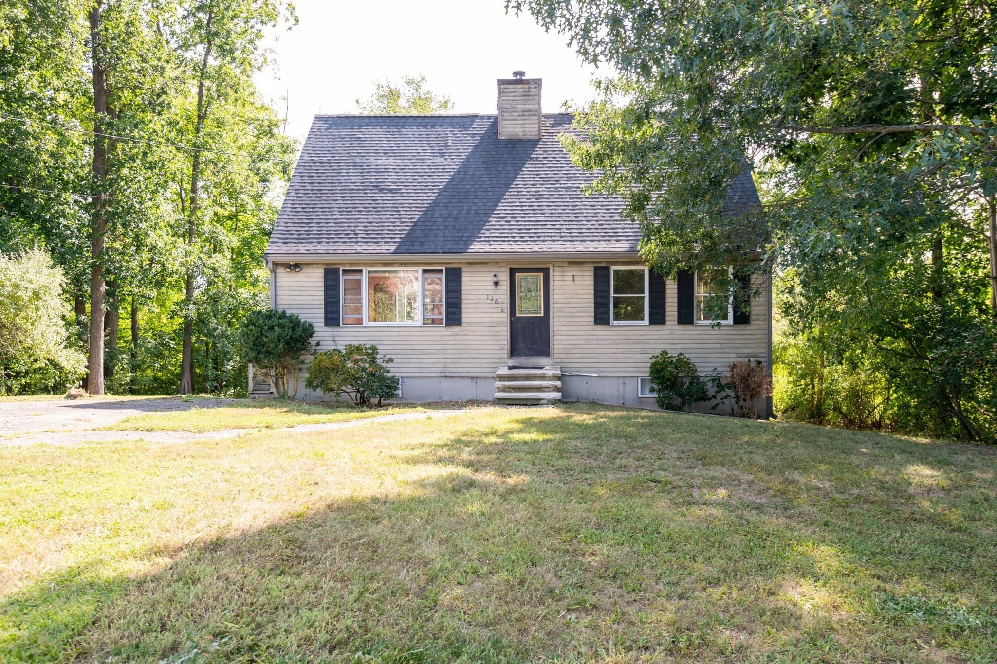 Single Family Residence at 136 North St, Danvers MA 01923, Danvers, photo 2 of 40