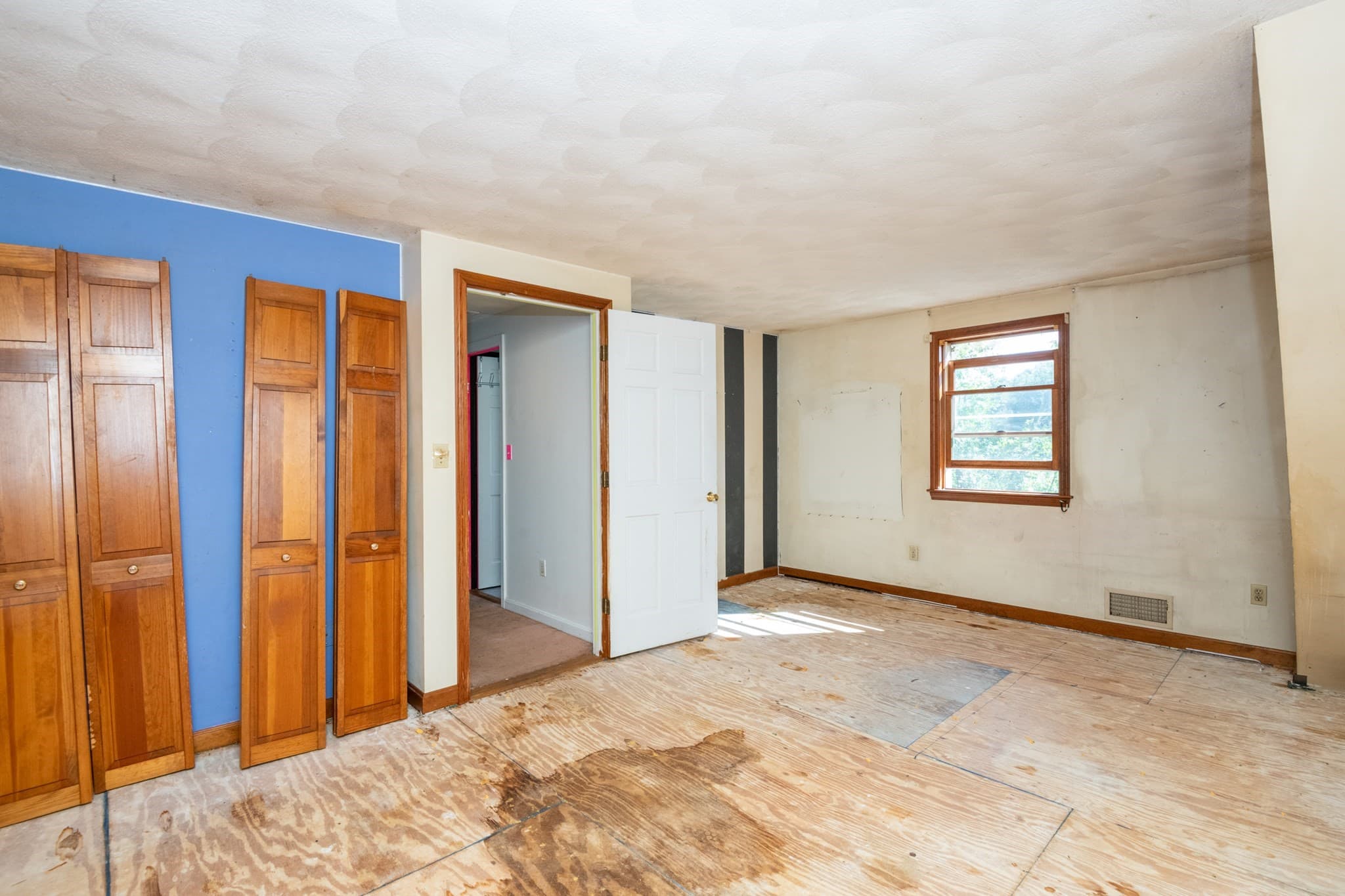 Single Family Residence at 136 North St, Danvers MA 01923, Danvers, photo 29 of 40