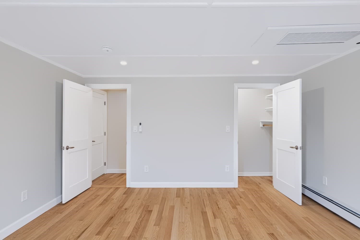 Condominium at 19 Charnock St # 2, Beverly MA 01915, Beverly, photo 23 of 42