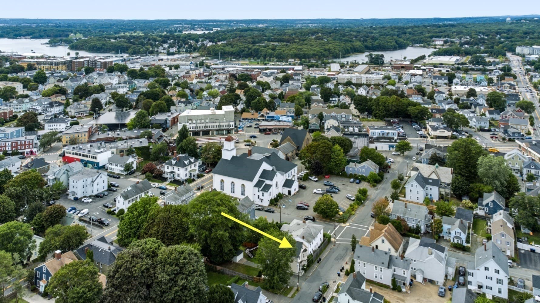 Condominium at 19 Charnock St # 2, Beverly MA 01915, Beverly, photo 41 of 42