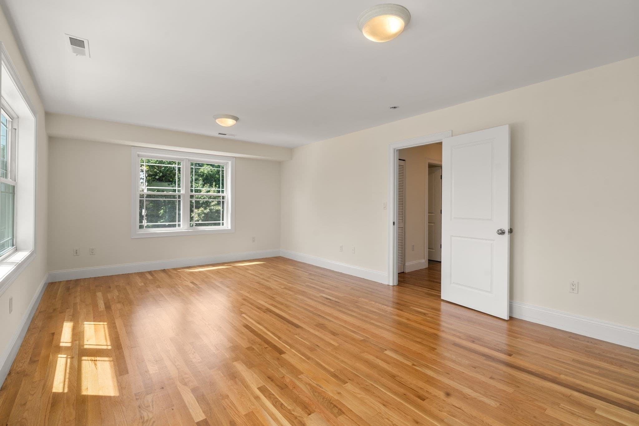 Condominium at 62 Redfield St # 62, Boston MA 02122, photo 22 of 41