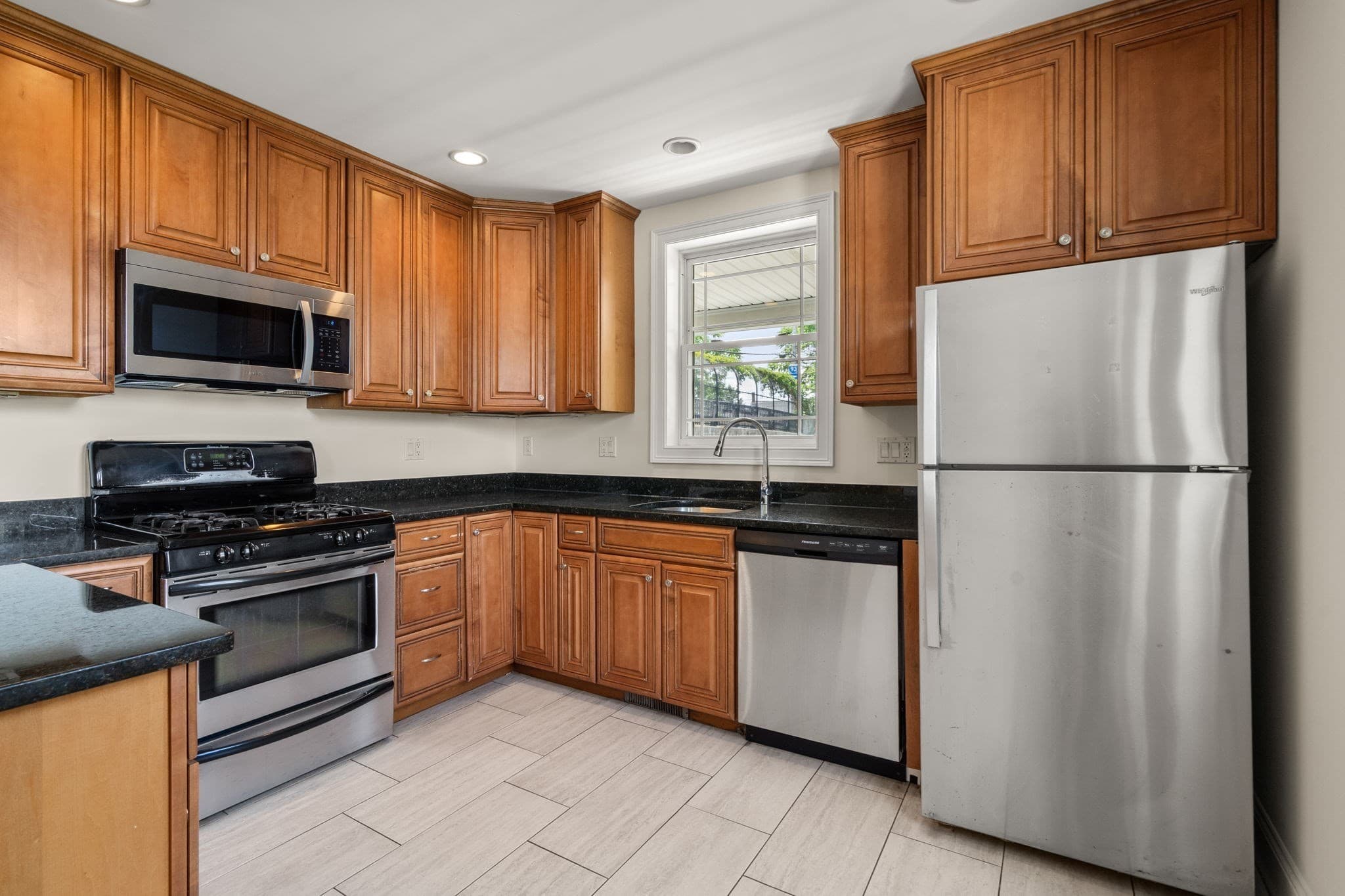 Condominium at 62 Redfield St # 62, Boston MA 02122, photo 20 of 41