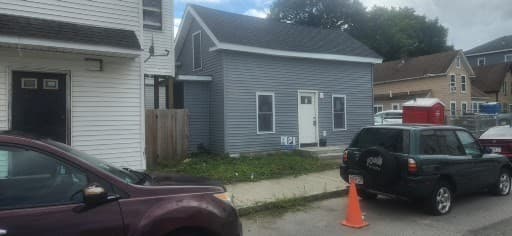4 Family at 1 Douglas St, Worcester MA 01603, Worcester, photo 2 of 2