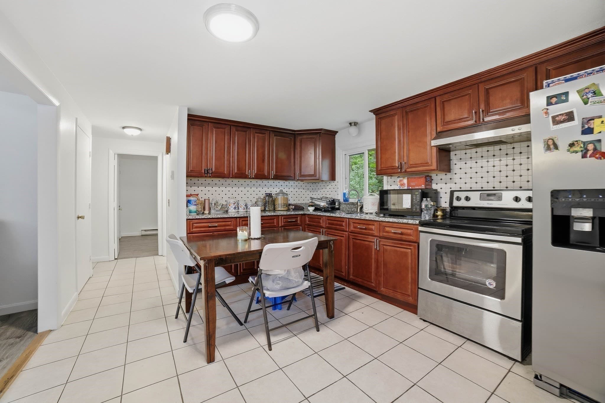 Single Family Residence at 48 Sorrento St, Worcester MA 01602, Worcester, photo 13 of 26