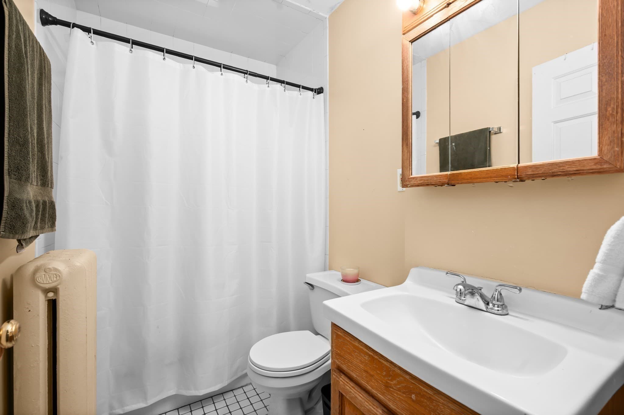 2 Family - 2 Units Up/Down at 26-28 Boston Avenue, Somerville MA 02144, Somerville, photo 9 of 21