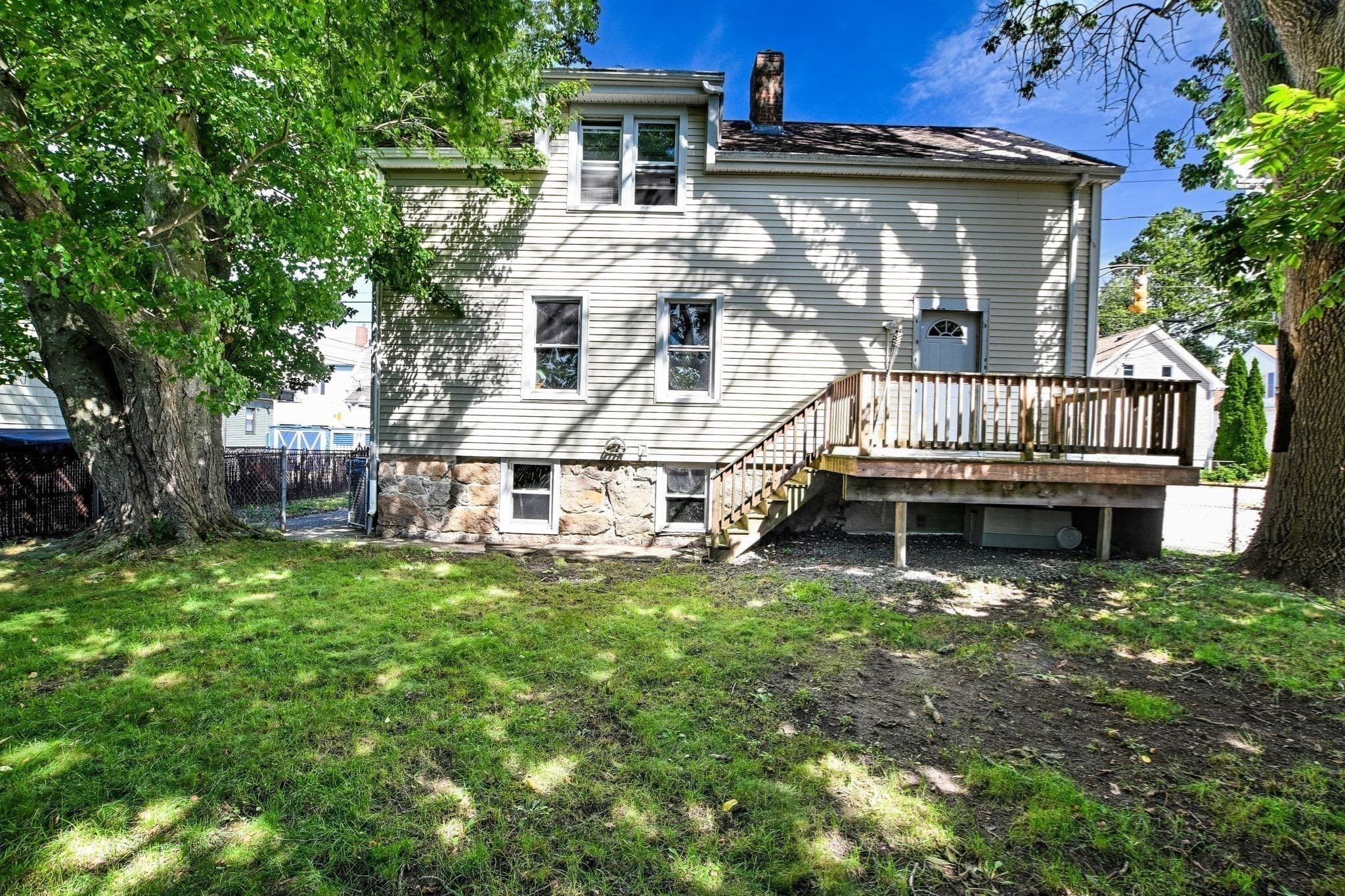 Multi Family at 309 Cottage St, New Bedford MA 02740, New Bedford, photo 6 of 18