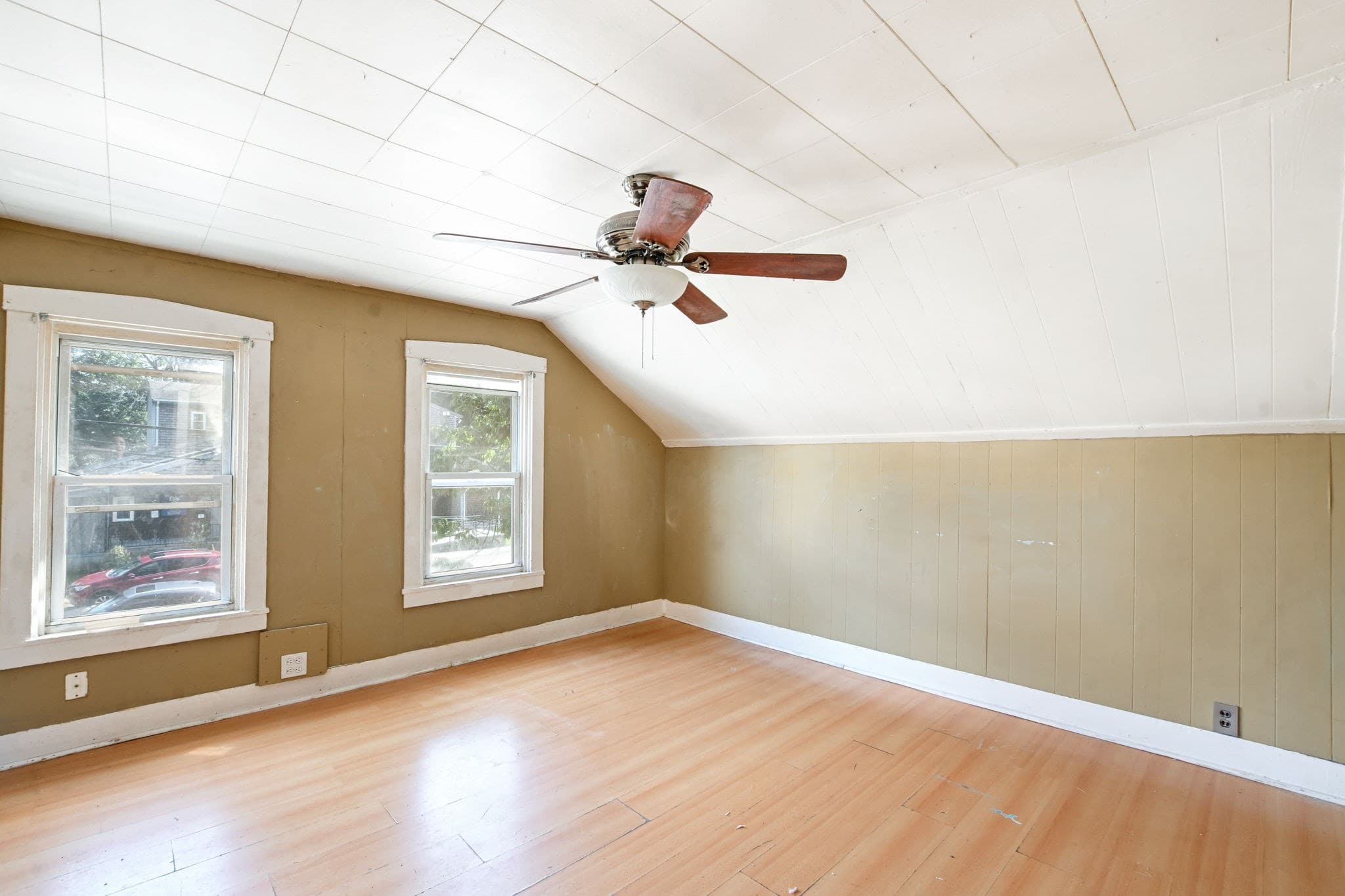 Multi Family at 309 Cottage St, New Bedford MA 02740, New Bedford, photo 12 of 18