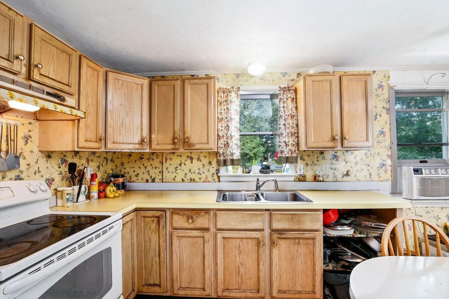 Single Family Residence at 27 Crooked Meadow, Falmouth MA 02536, Falmouth, photo 3 of 17