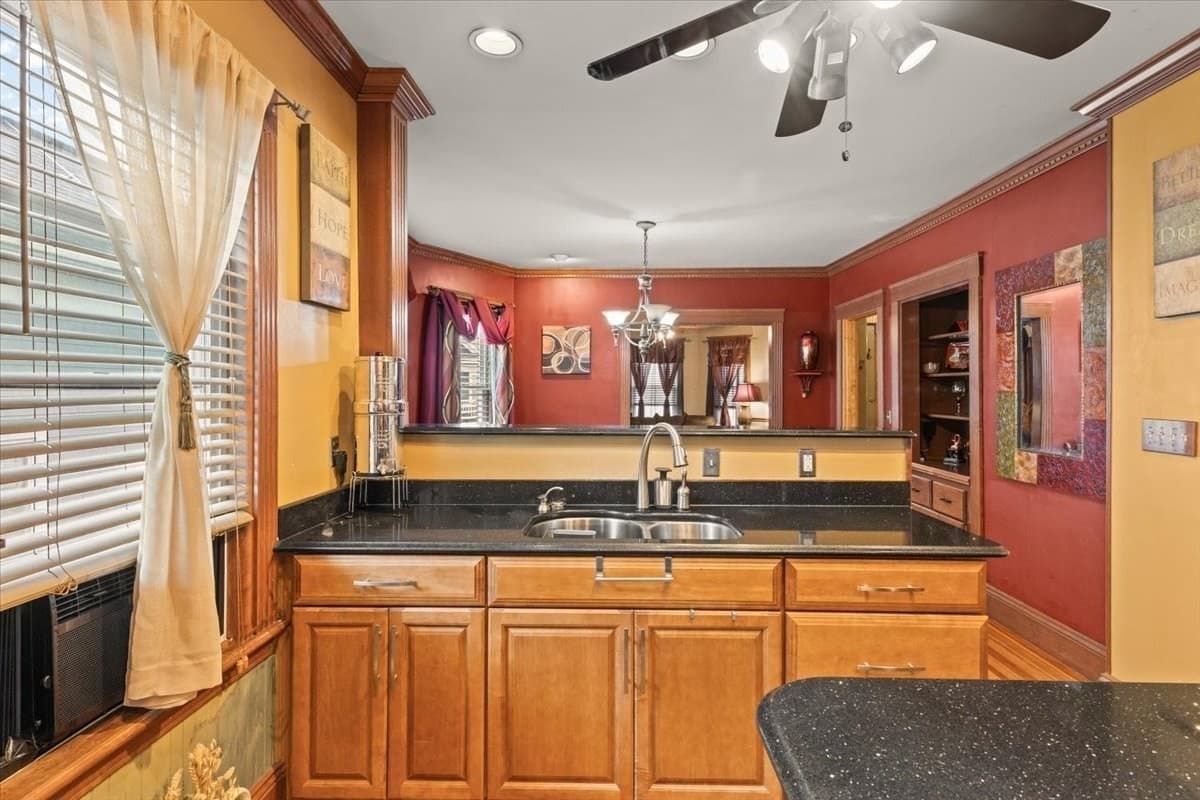 Multi Family at 15 Whitten St, Boston MA 02122, Boston, photo 6 of 42