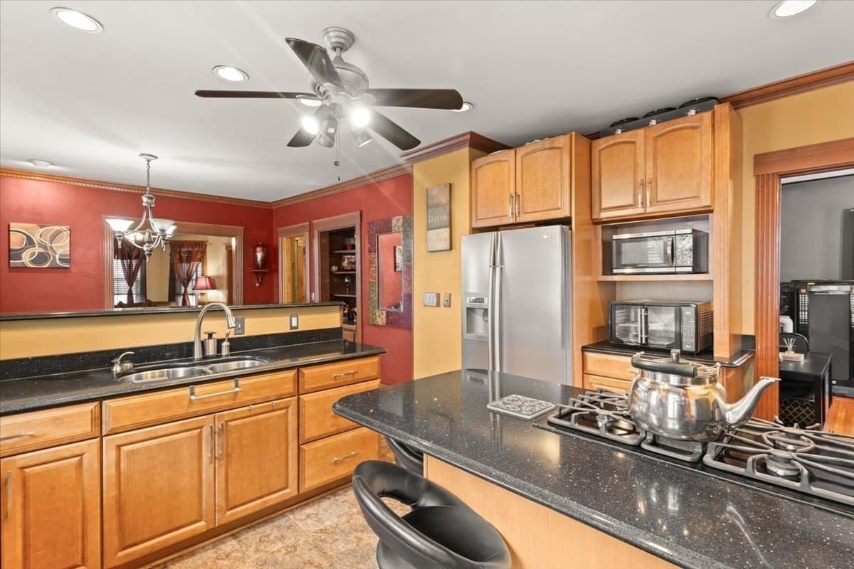 Multi Family at 15 Whitten St, Boston MA 02122, Boston, photo 5 of 42