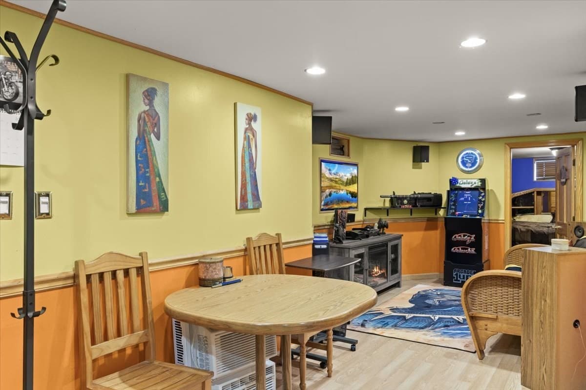 Multi Family at 15 Whitten St, Boston MA 02122, Boston, photo 35 of 42
