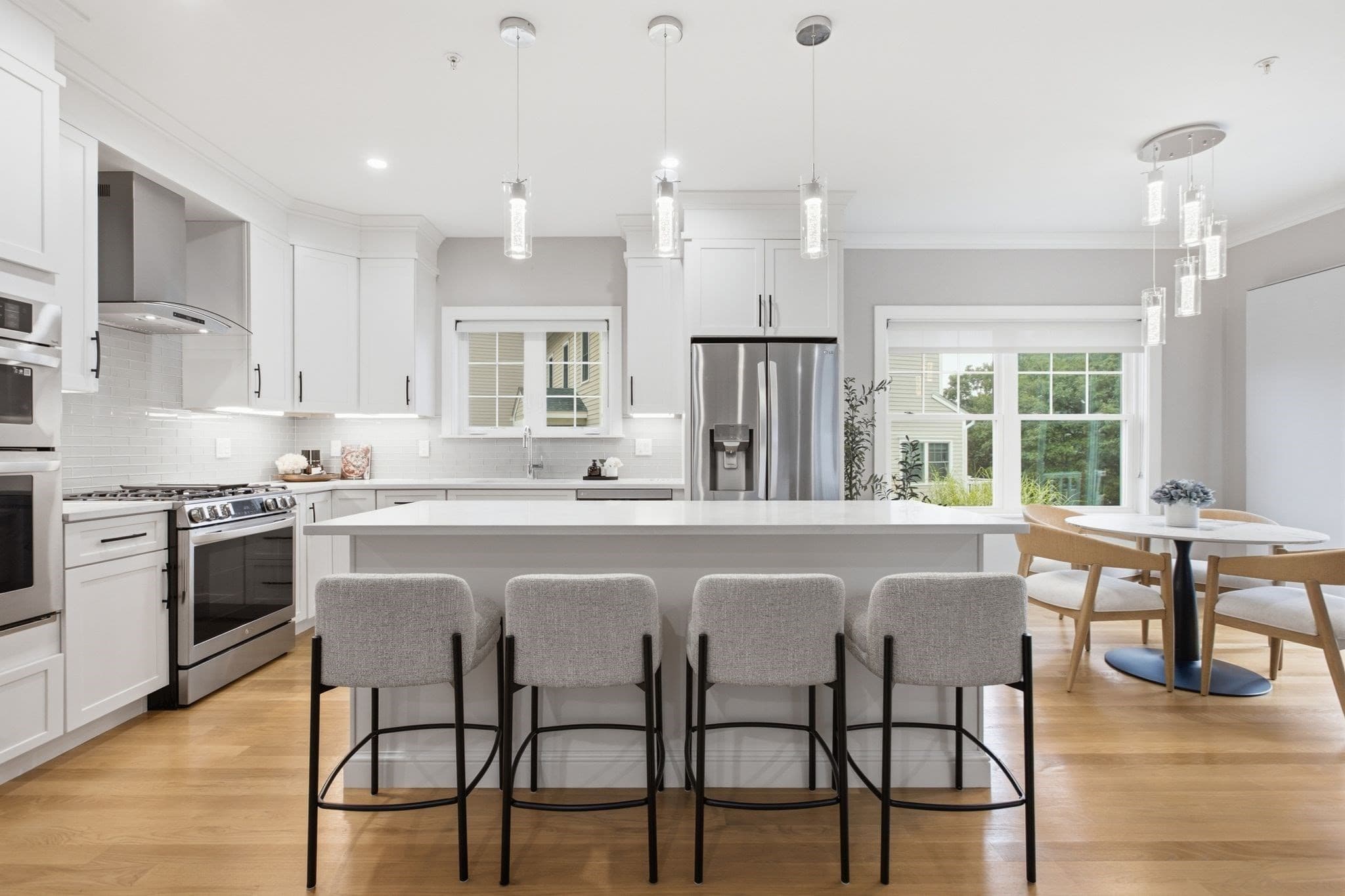 Condominium at 14 Blueberry Hill Ln # 14, Melrose MA 02176, Melrose, photo 9 of 36