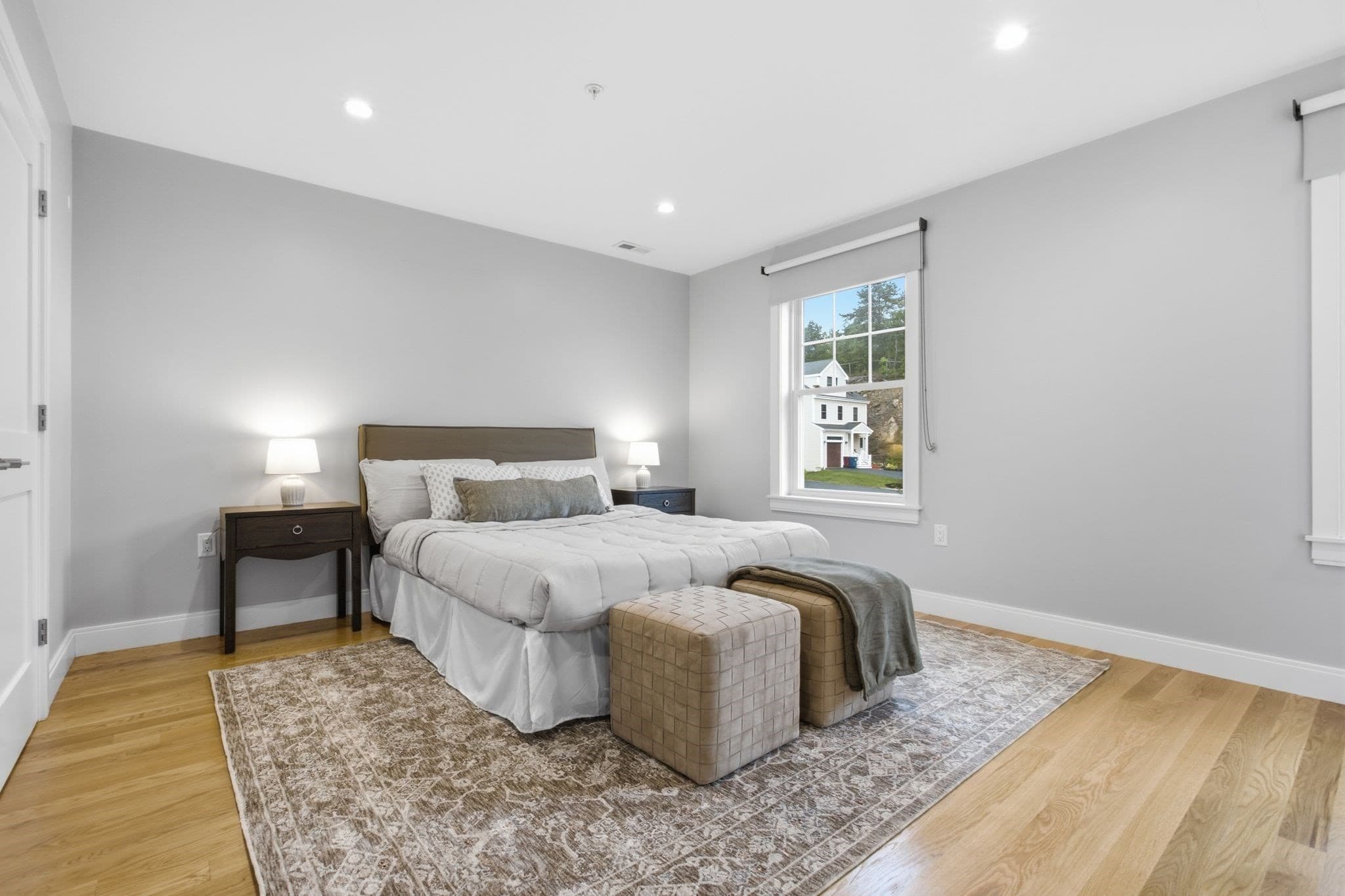 Condominium at 14 Blueberry Hill Ln # 14, Melrose MA 02176, Melrose, photo 14 of 36