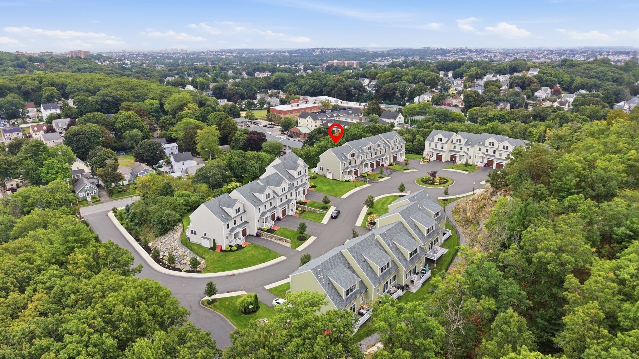 Condominium at 14 Blueberry Hill Ln # 14, Melrose MA 02176, Melrose, photo 35 of 36
