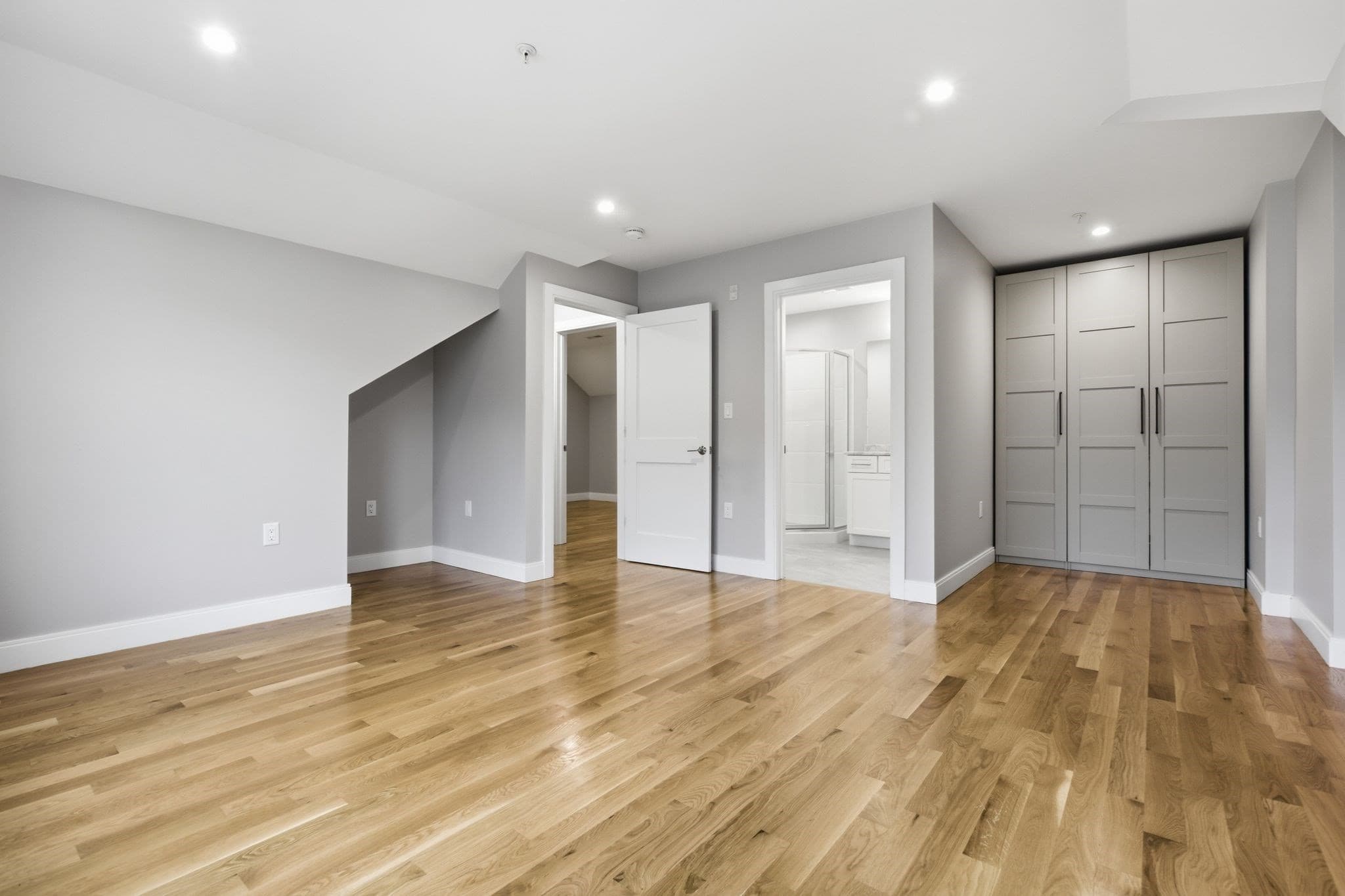 Condominium at 14 Blueberry Hill Ln # 14, Melrose MA 02176, Melrose, photo 25 of 36