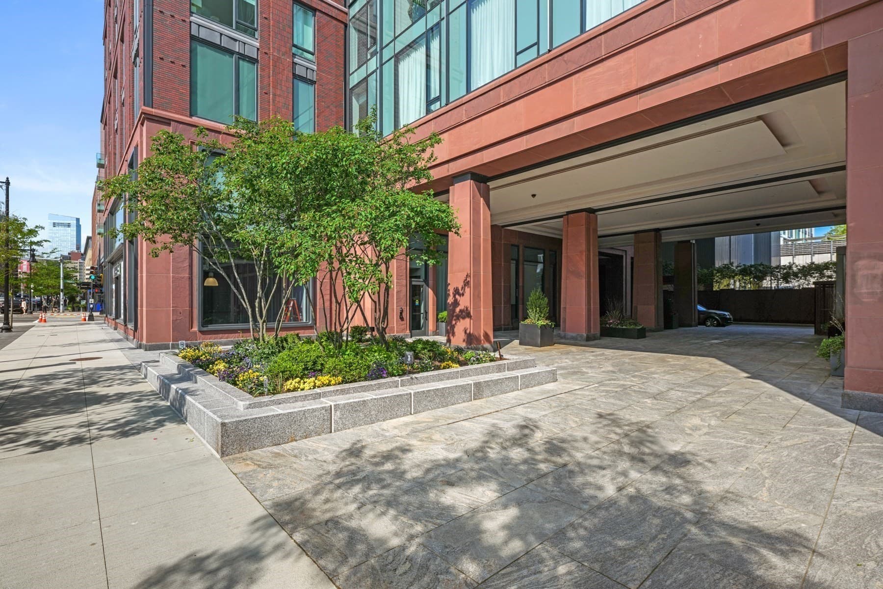 Condominium at 380 Harrison Ave, Boston MA 02118, photo 37 of 38