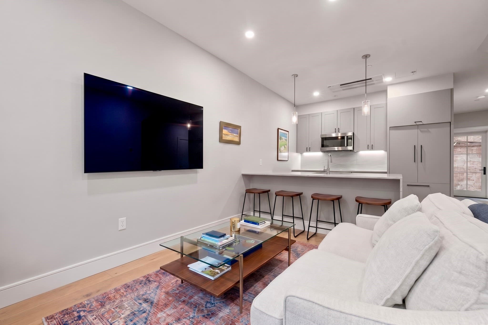 471 Hanover St # 2, Boston MA 02113