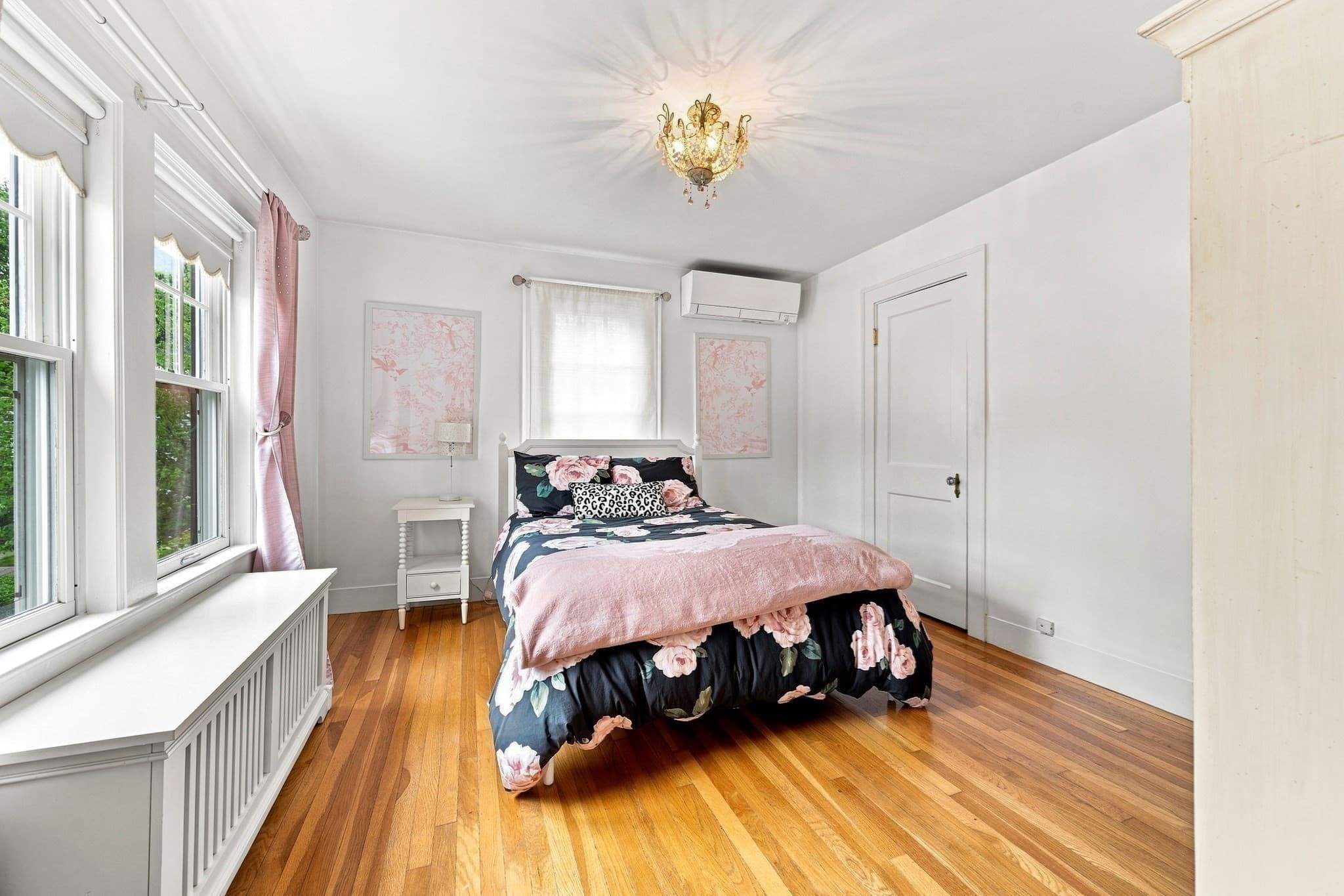 Single Family Residence at 6 Geneva Rd, Melrose MA 02176, Melrose, photo 13 of 20