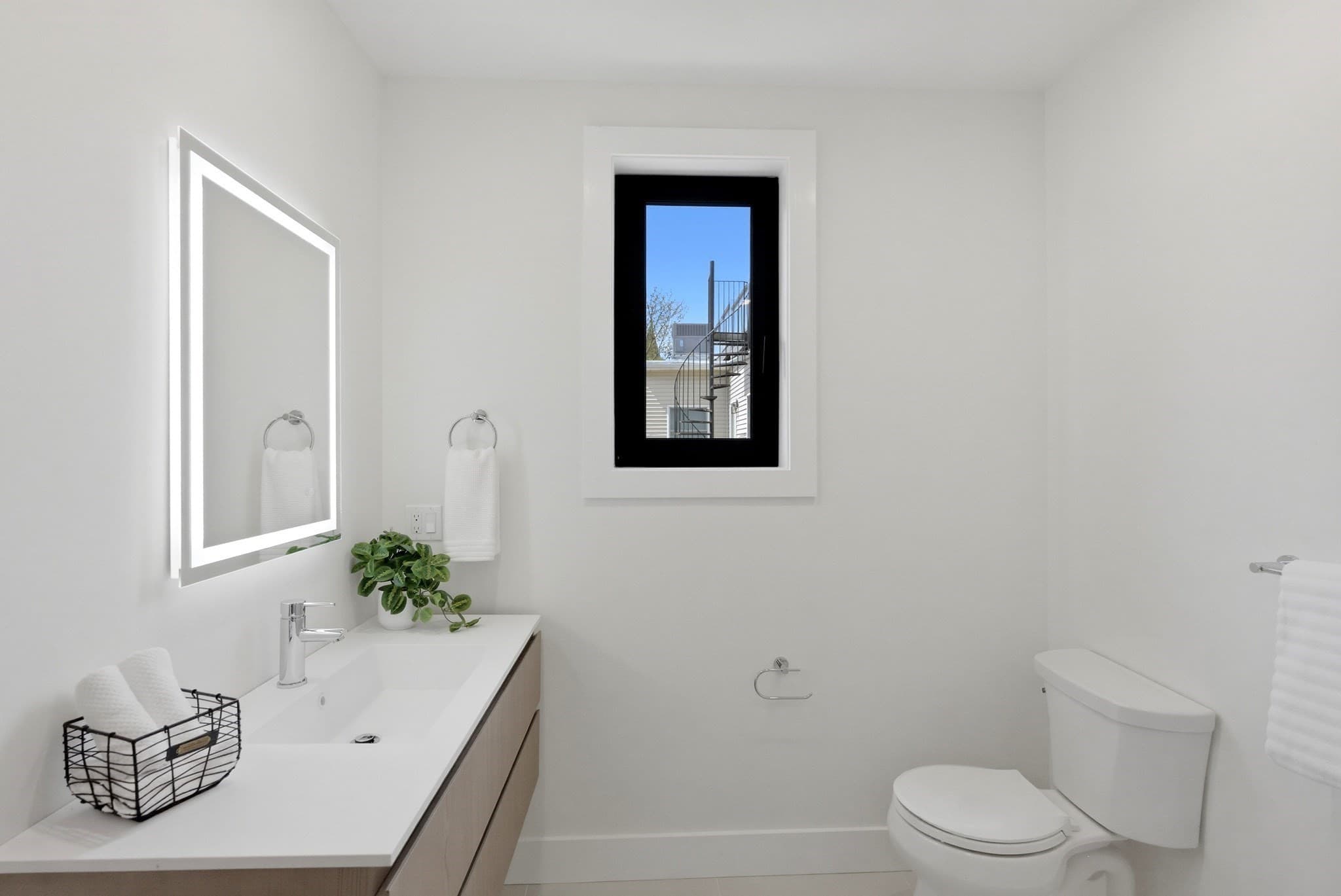 Condominium at 213 Tudor Street # 3, Boston MA 02127, photo 18 of 33