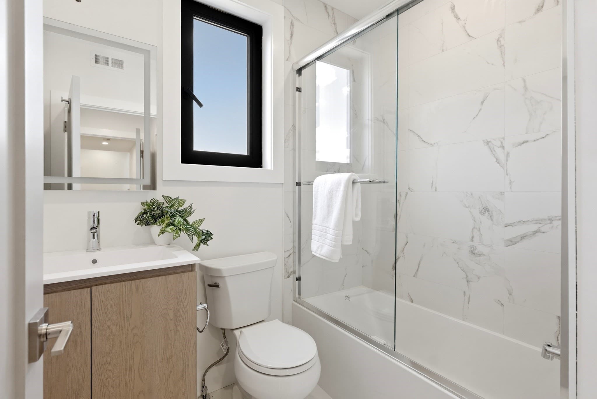 Condominium at 213 Tudor Street # 3, Boston MA 02127, photo 31 of 33