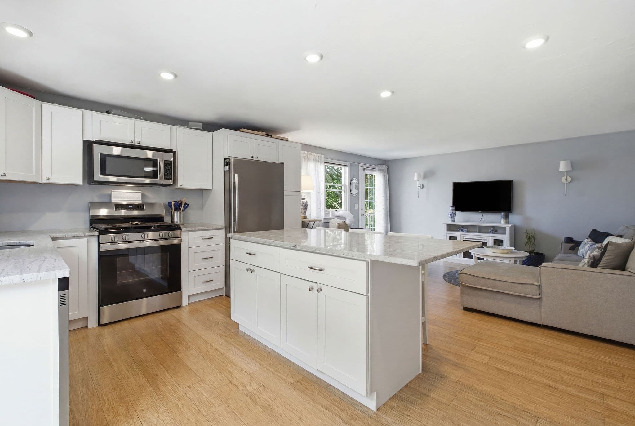 Single Family Residence at 15 Commercial Street, Yarmouth MA 02664, Yarmouth, photo 7 of 40