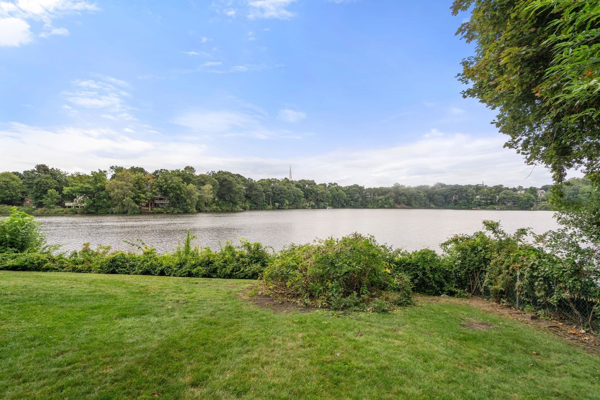 Condominium at 60 Lake St, Winchester MA 01890, Winchester, photo 15 of 20