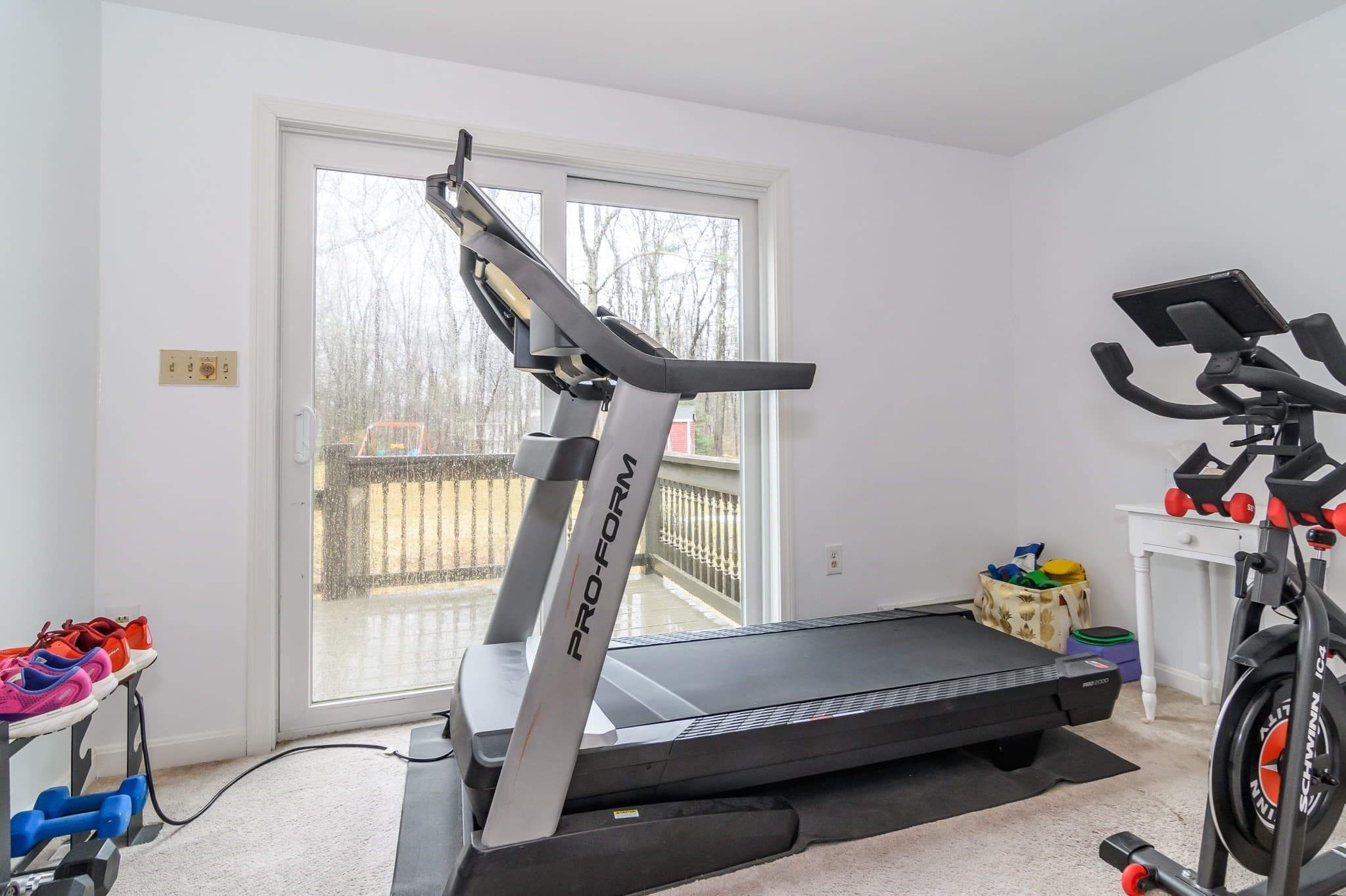 Single Family Residence at 2 Sawmill Cir, Charlton MA 01507, Charlton, photo 6 of 38