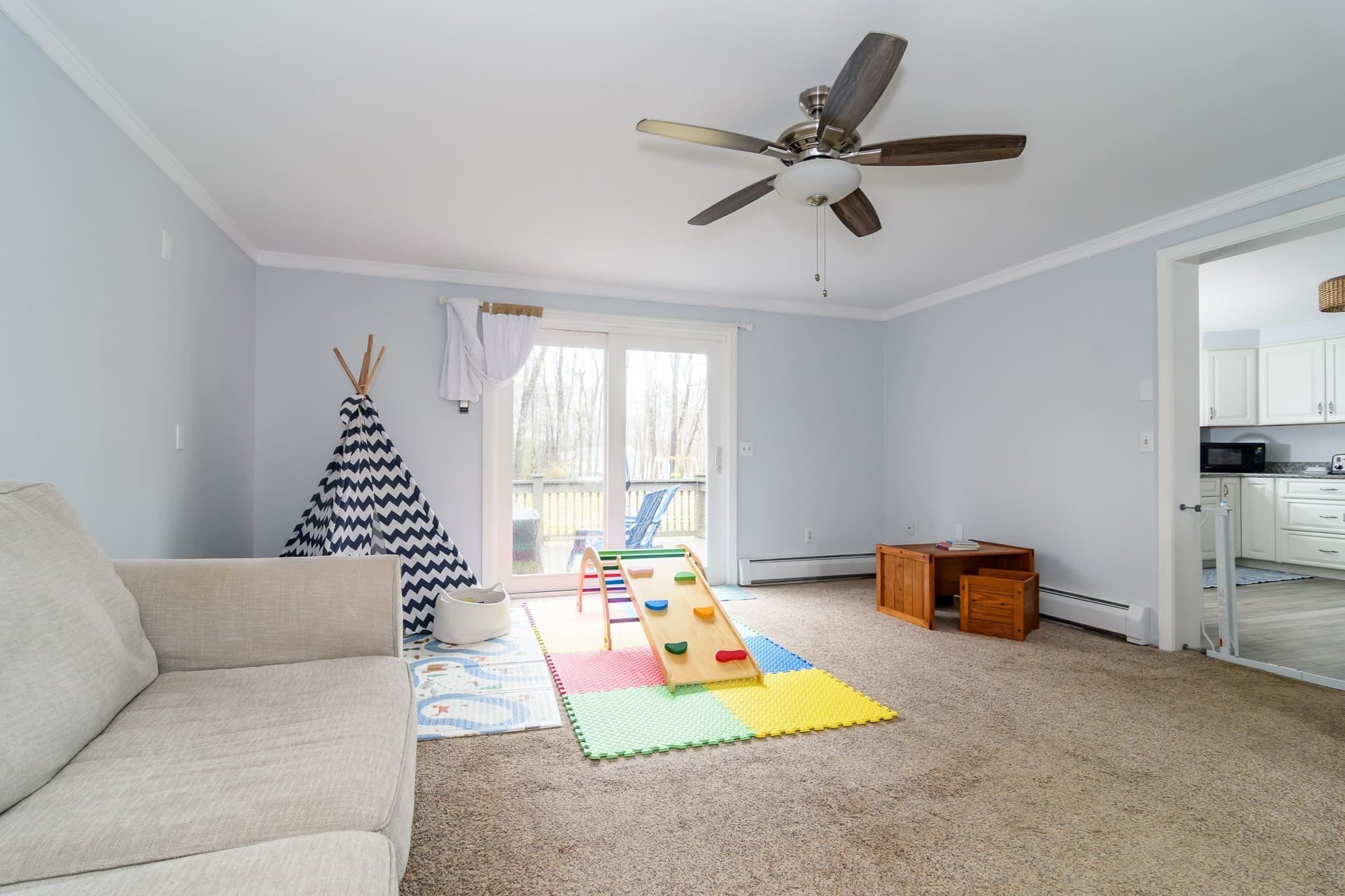 Single Family Residence at 2 Sawmill Cir, Charlton MA 01507, Charlton, photo 12 of 38
